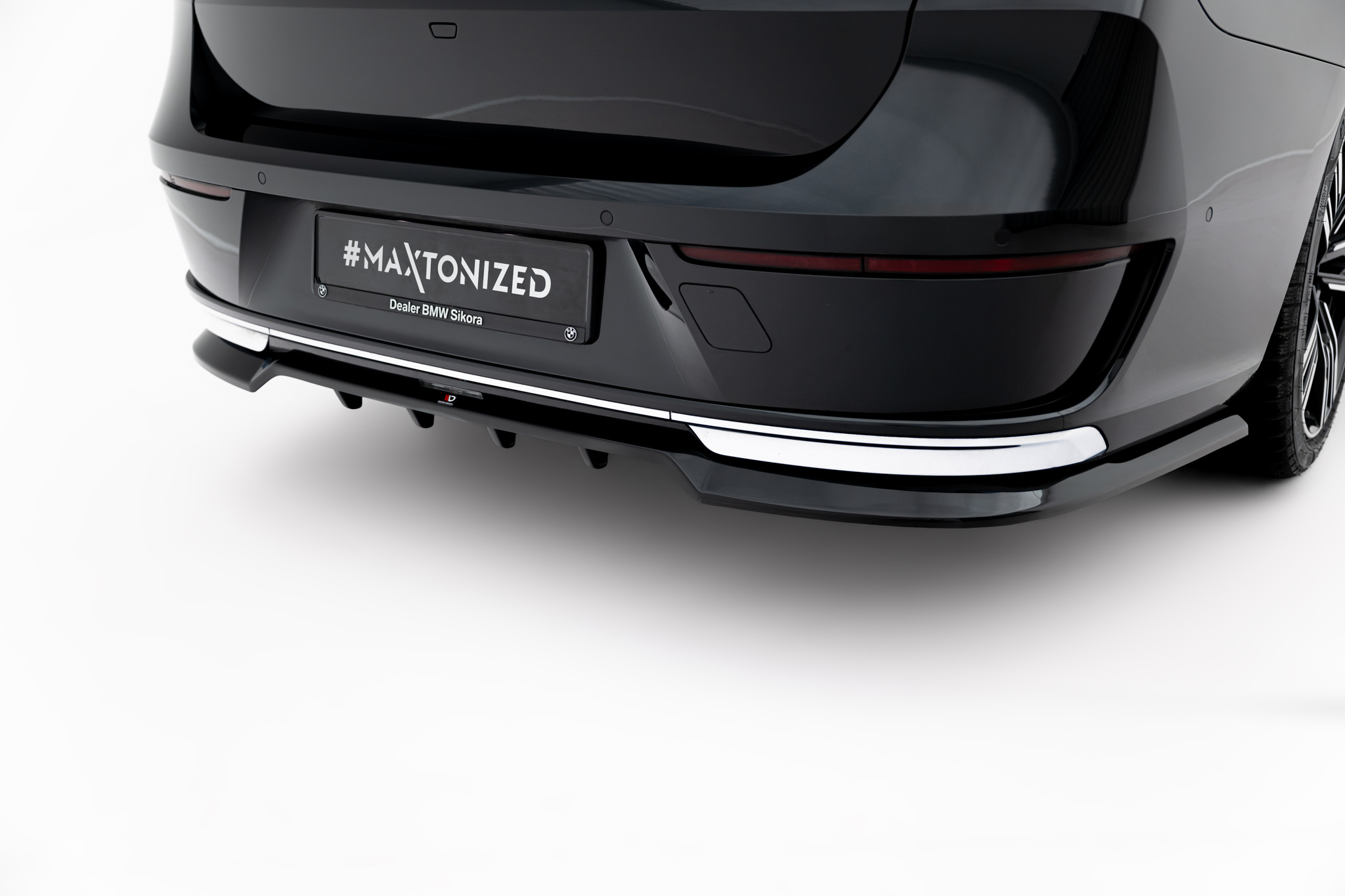 pol_po_Set-of-Splitters-V-1-BMW-7-G70-22798_6 pol_po_Set-of-Splitters-V-1-BMW-7-G70-22798_6