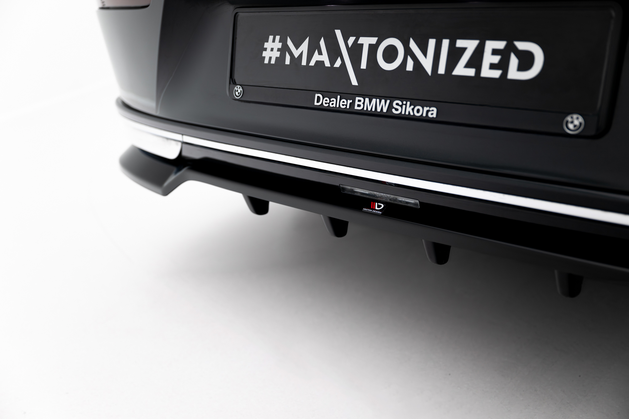 pol_po_Set-of-Splitters-V-1-BMW-7-G70-22798_8 pol_po_Set-of-Splitters-V-1-BMW-7-G70-22798_8