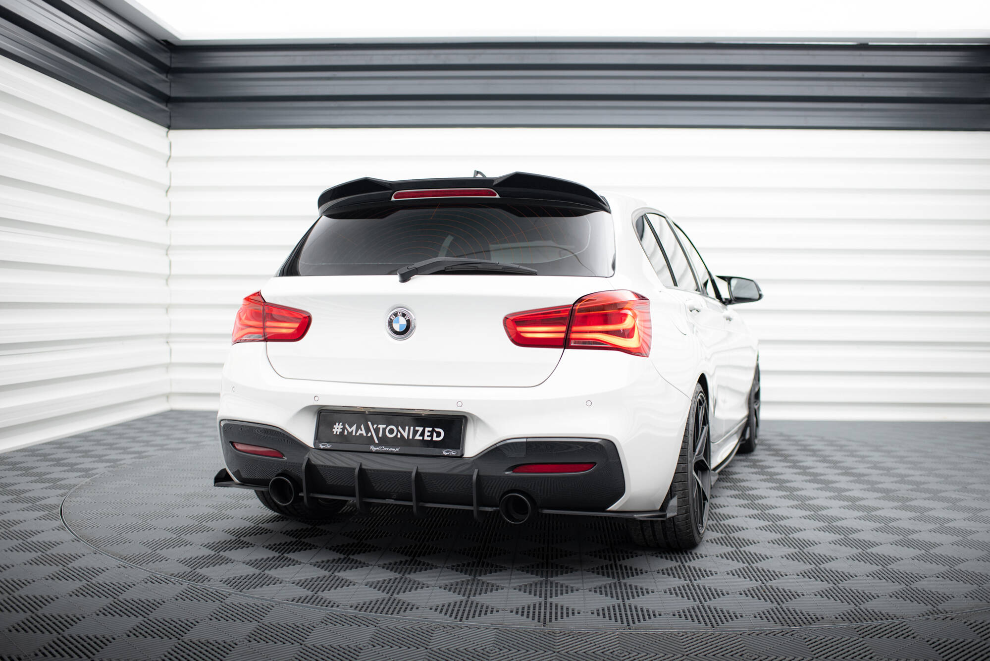 pol_po_Set-of-Splitters-V-1-BMW-M140i-F20-Facelift-21149_19 pol_po_Set-of-Splitters-V-1-BMW-M140i-F20-Facelift-21149_19