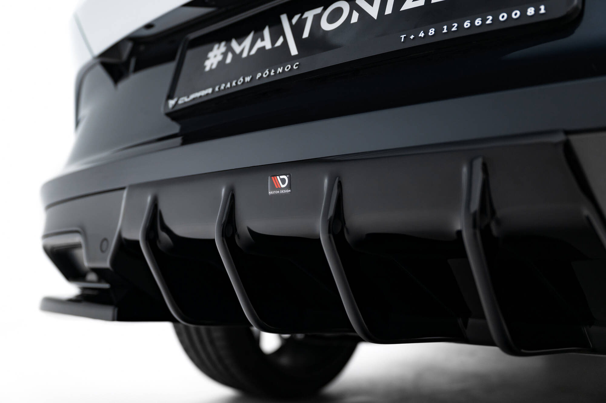 pol_po_Set-of-Splitters-V-1-Cupra-Formentor-Mk1-Facelift-22276_14 pol_po_Set-of-Splitters-V-1-Cupra-Formentor-Mk1-Facelift-22276_14