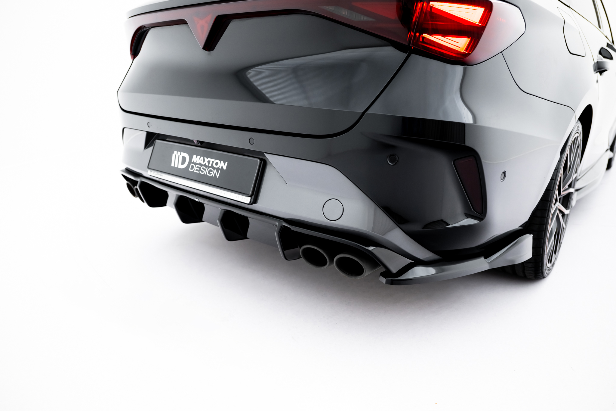 pol_po_Set-of-Splitters-V-1-Cupra-Leon-ST-Mk1-Facelift-23350_31 pol_po_Set-of-Splitters-V-1-Cupra-Leon-ST-Mk1-Facelift-23350_31