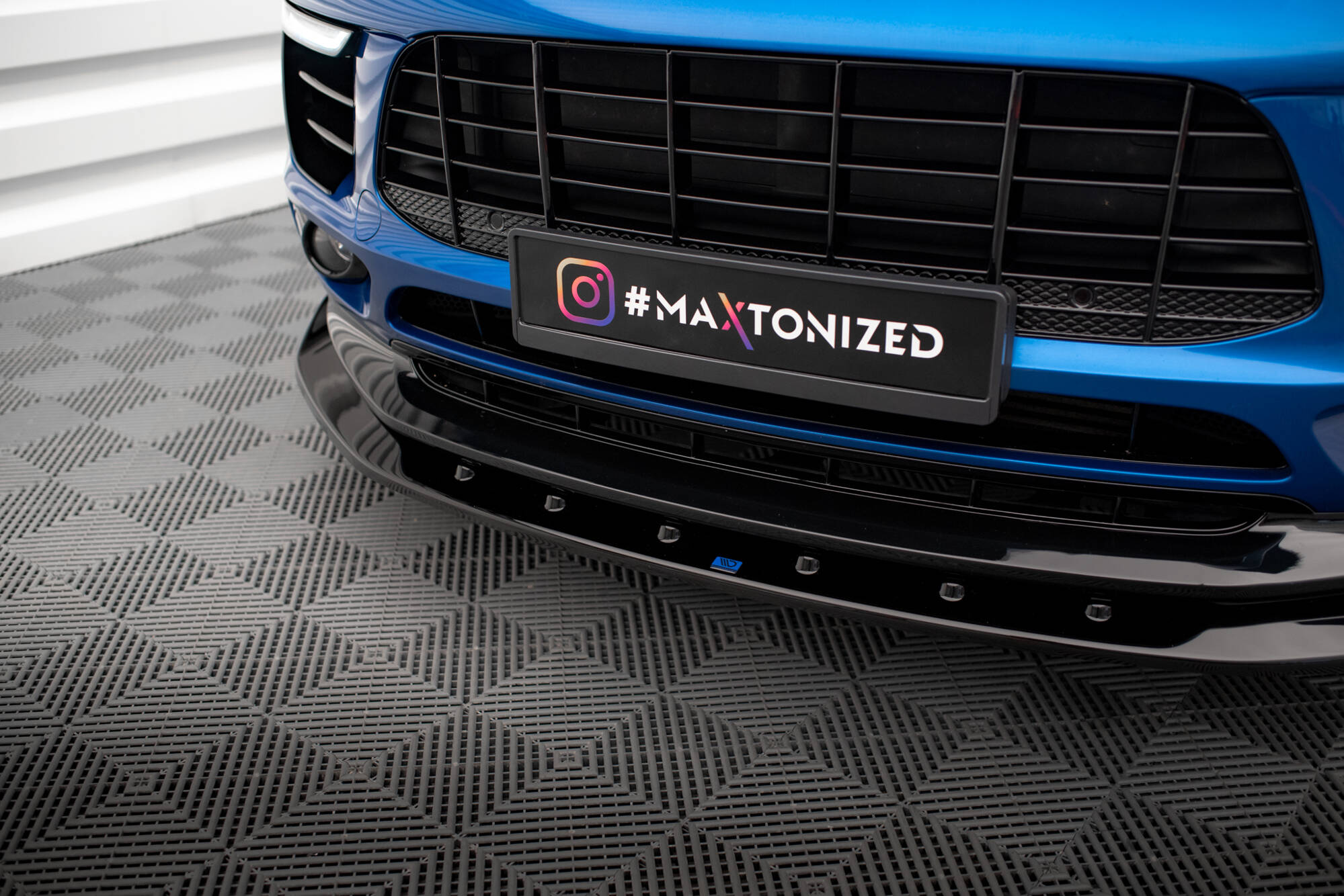 pol_po_Set-of-Splitters-V-1-Porsche-Macan-Mk1-22093_5 pol_po_Set-of-Splitters-V-1-Porsche-Macan-Mk1-22093_5