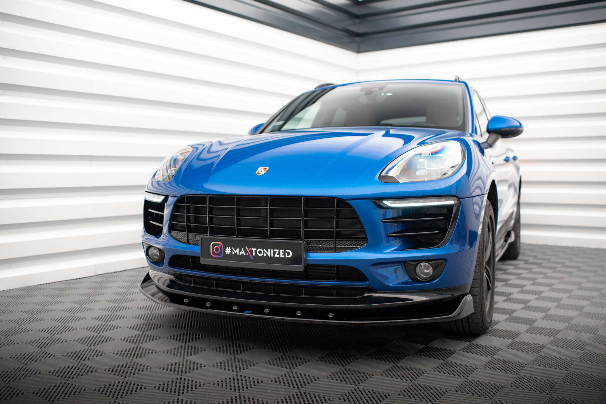 pol_po_Set-of-Splitters-V-1-Porsche-Macan-Mk1-22093_6 pol_po_Set-of-Splitters-V-1-Porsche-Macan-Mk1-22093_6