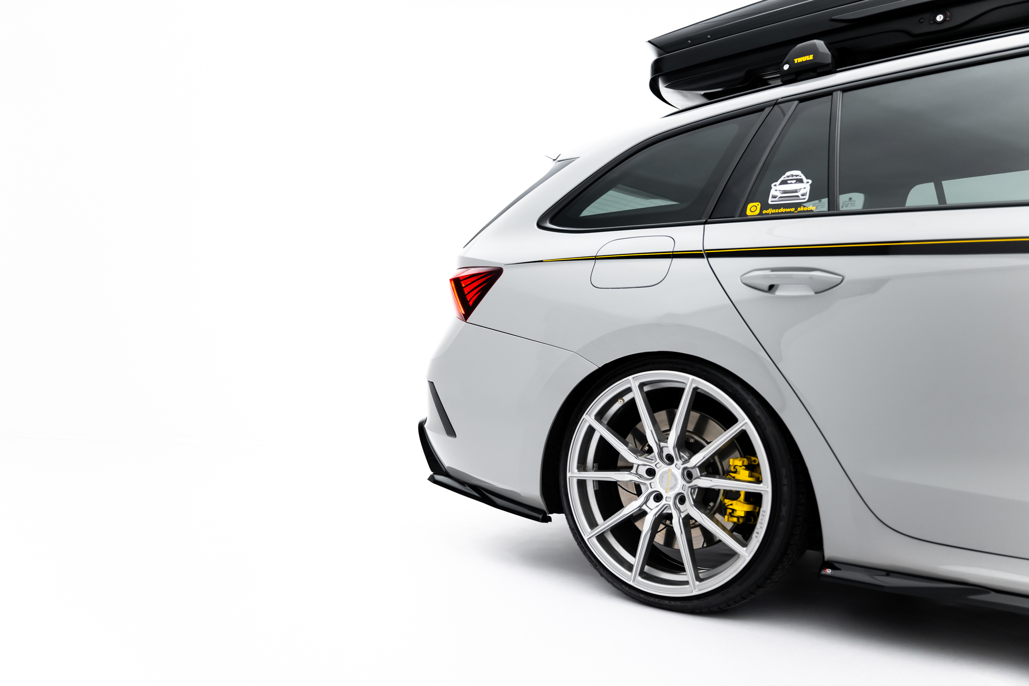 pol_po_Set-of-Splitters-V-1-Skoda-Octavia-RS-Combi-Mk4-22965_18 pol_po_Set-of-Splitters-V-1-Skoda-Octavia-RS-Combi-Mk4-22965_18