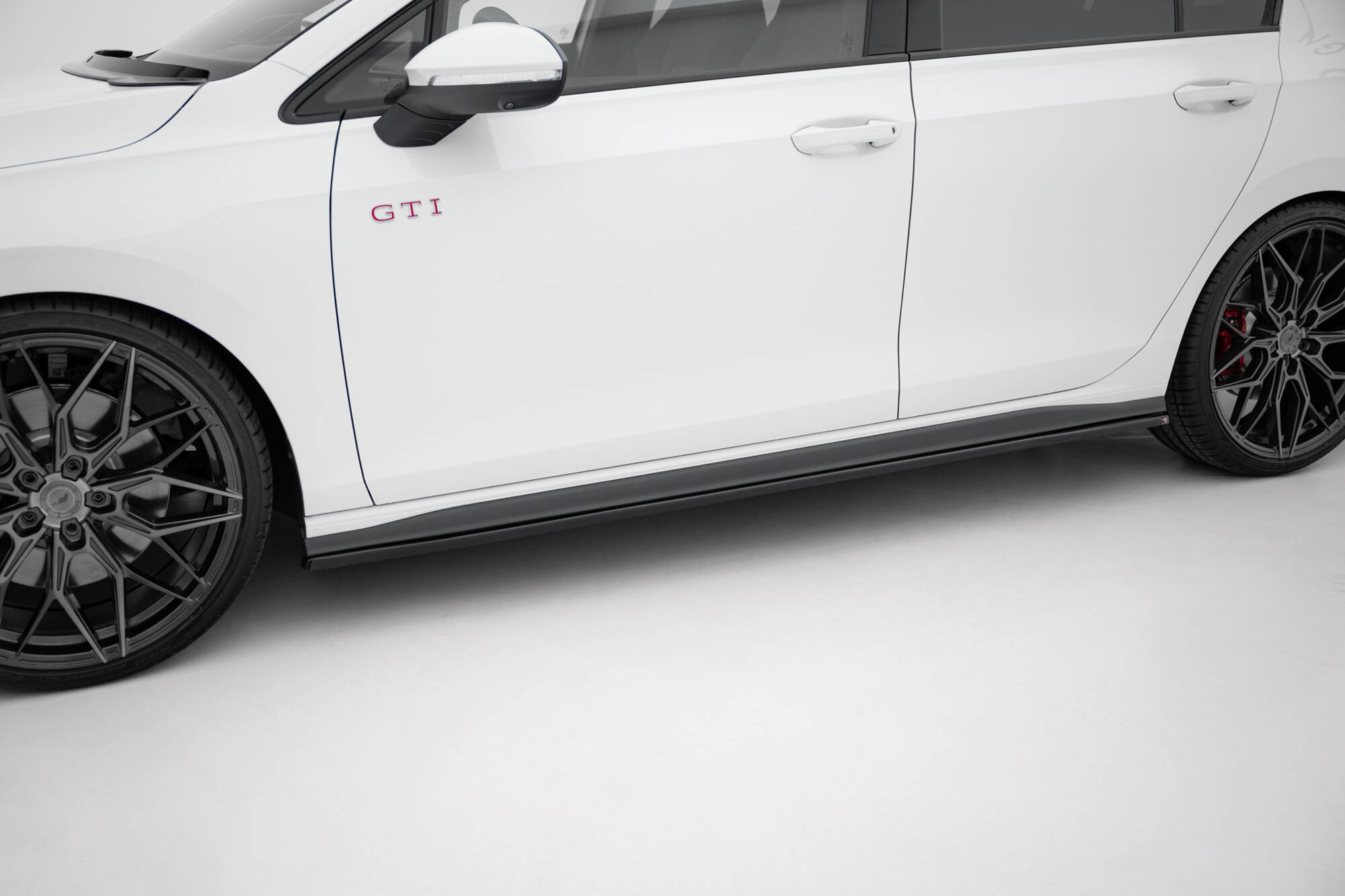 pol_po_Set-of-Splitters-V-1-Volkswagen-Golf-GTI-Mk8-Facelift-21701_19 pol_po_Set-of-Splitters-V-1-Volkswagen-Golf-GTI-Mk8-Facelift-21701_19