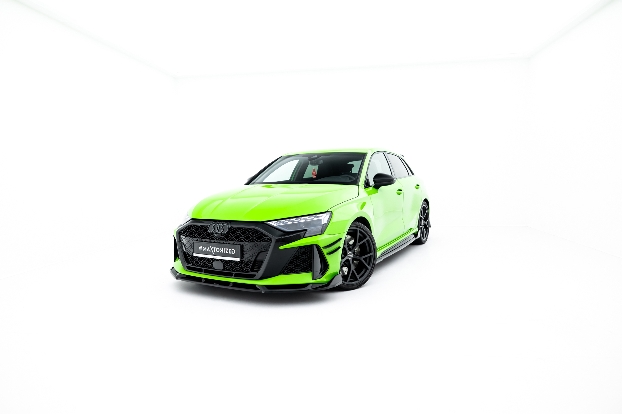pol_po_Set-of-Splitters-V-2-Audi-RS3-Sportback-8Y-Facelift-23459_15 pol_po_Set-of-Splitters-V-2-Audi-RS3-Sportback-8Y-Facelift-23459_15