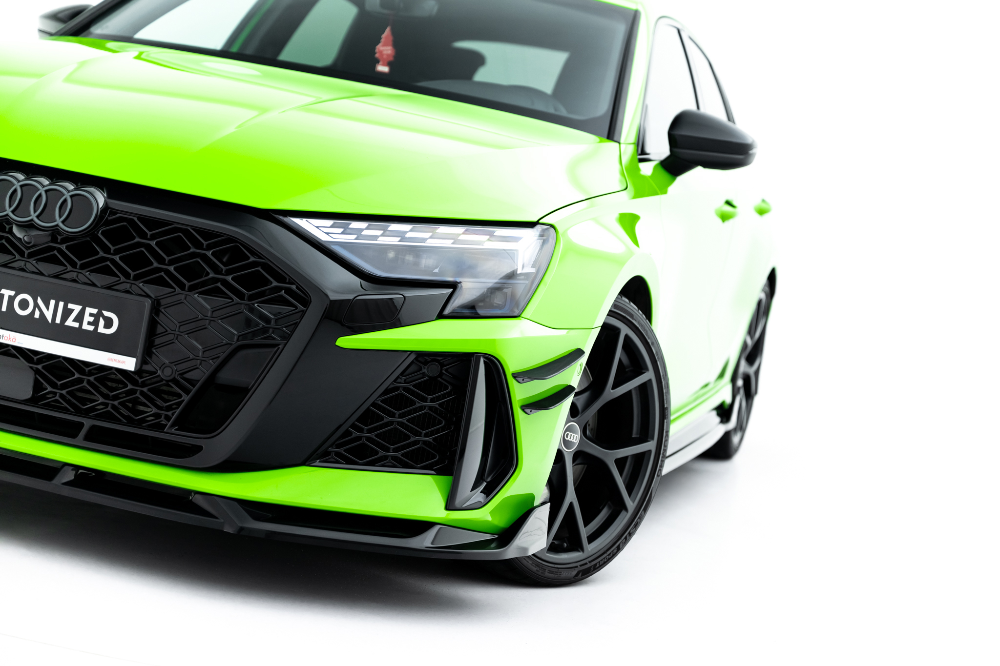pol_po_Set-of-Splitters-V-2-Audi-RS3-Sportback-8Y-Facelift-23459_16 pol_po_Set-of-Splitters-V-2-Audi-RS3-Sportback-8Y-Facelift-23459_16