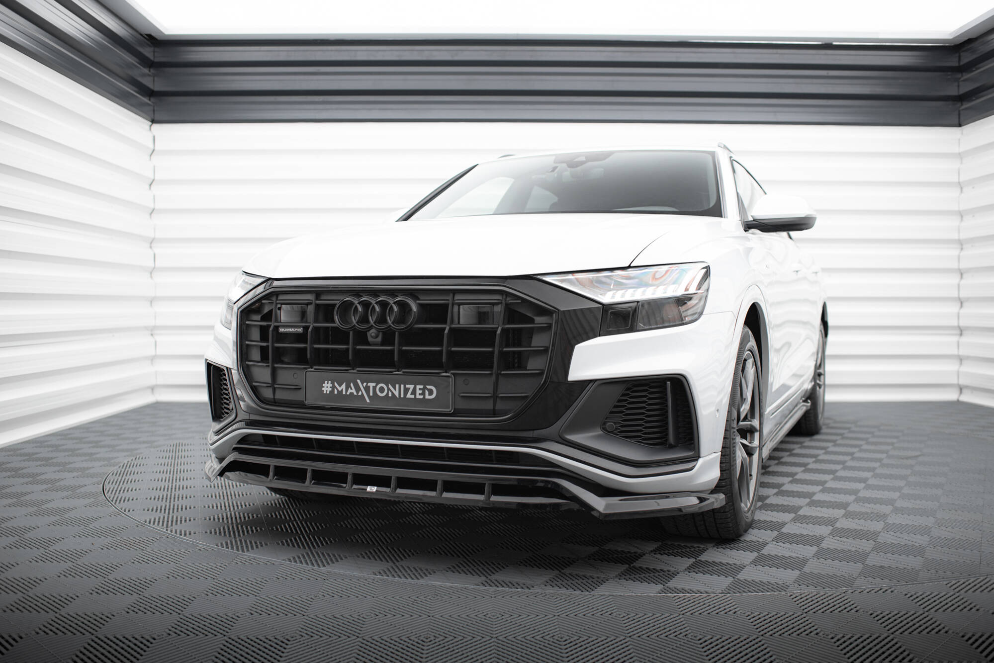pol_po_Set-of-Splitters-V-2-Audi-SQ8-Mk1-21743_2 pol_po_Set-of-Splitters-V-2-Audi-SQ8-Mk1-21743_2