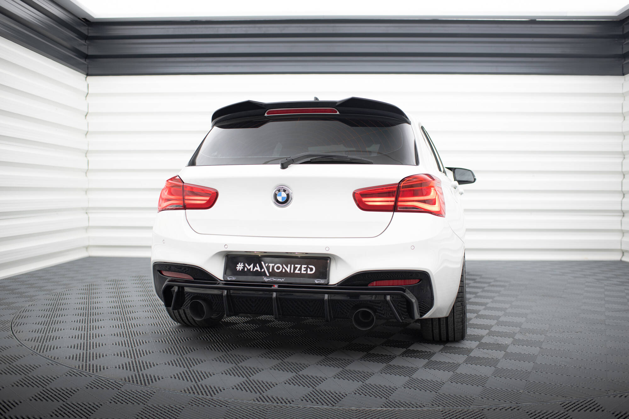 pol_po_Set-of-Splitters-V-2-BMW-M140i-F20-Facelift-22274_11 pol_po_Set-of-Splitters-V-2-BMW-M140i-F20-Facelift-22274_11