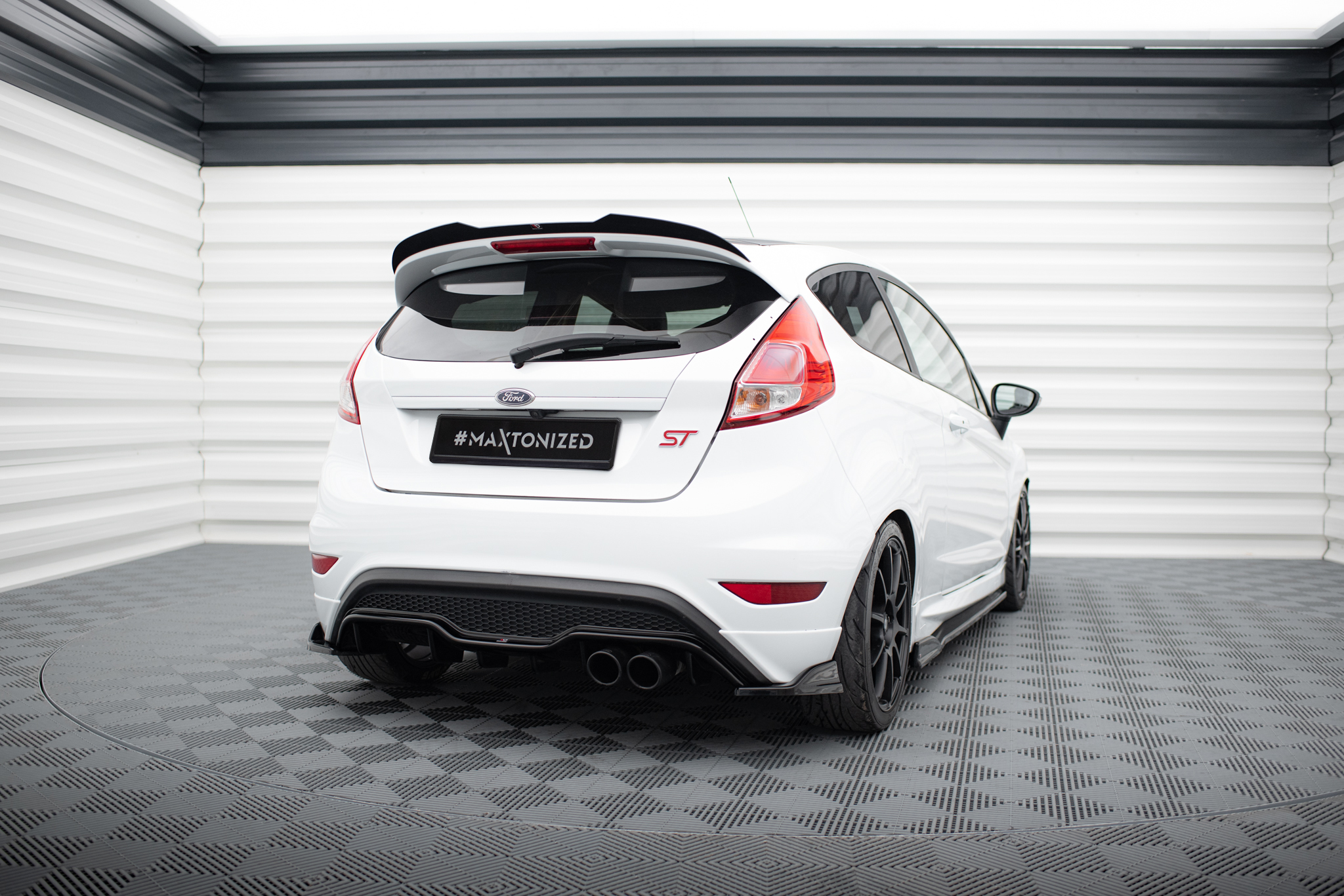pol_po_Set-of-Splitters-V-2-Ford-Fiesta-ST-Mk7-Facelift-22680_13 pol_po_Set-of-Splitters-V-2-Ford-Fiesta-ST-Mk7-Facelift-22680_13