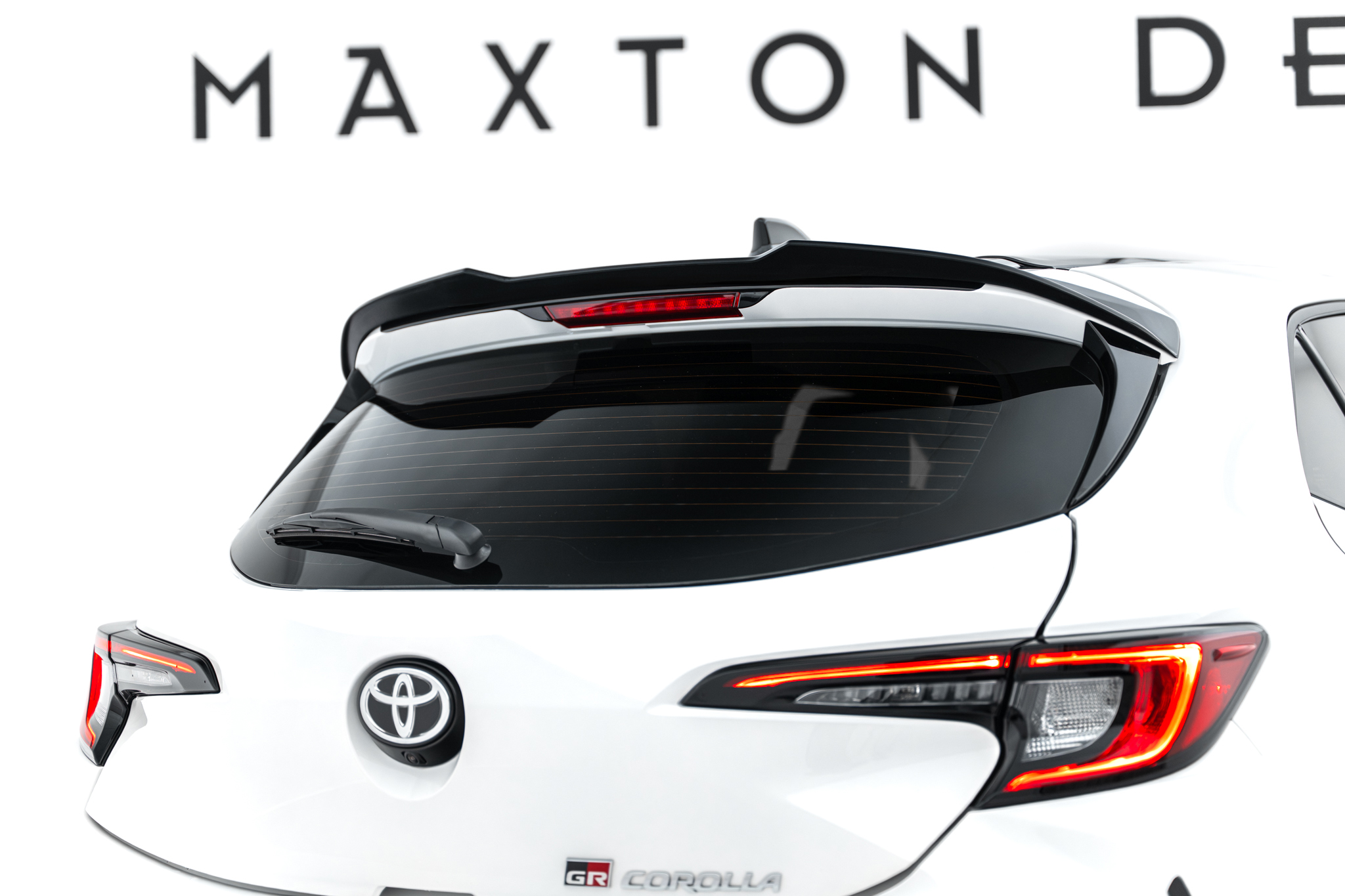pol_po_Set-of-Splitters-V-2-Toyota-GR-Corolla-Mk12-22872_21 pol_po_Set-of-Splitters-V-2-Toyota-GR-Corolla-Mk12-22872_21
