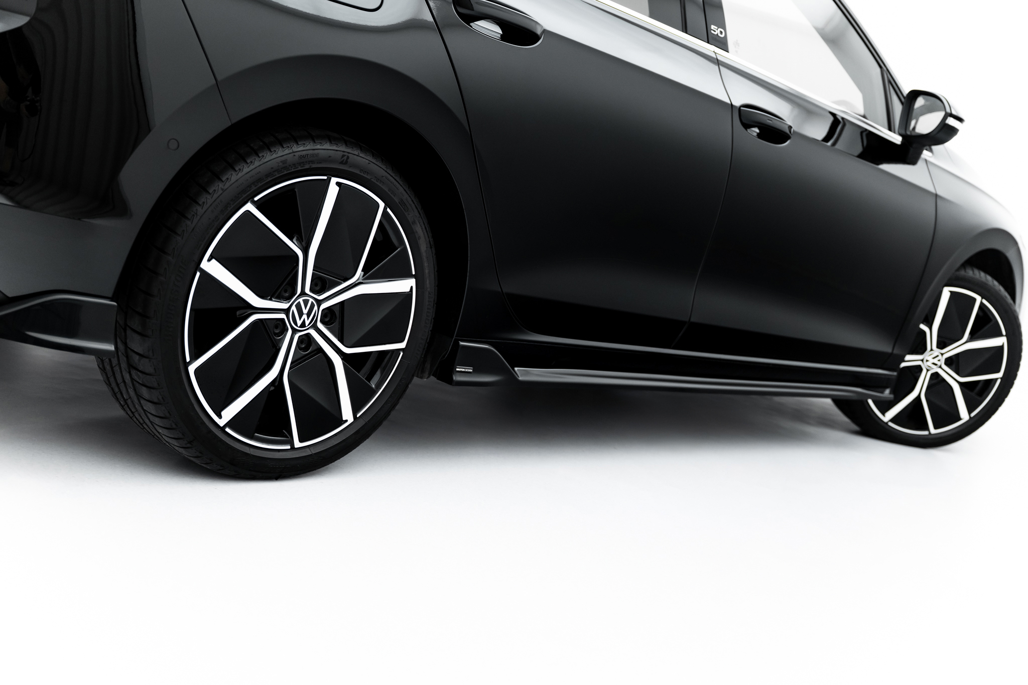 pol_po_Set-of-Splitters-Volkswagen-Golf-Mk8-Facelift-23278_12 pol_po_Set-of-Splitters-Volkswagen-Golf-Mk8-Facelift-23278_12