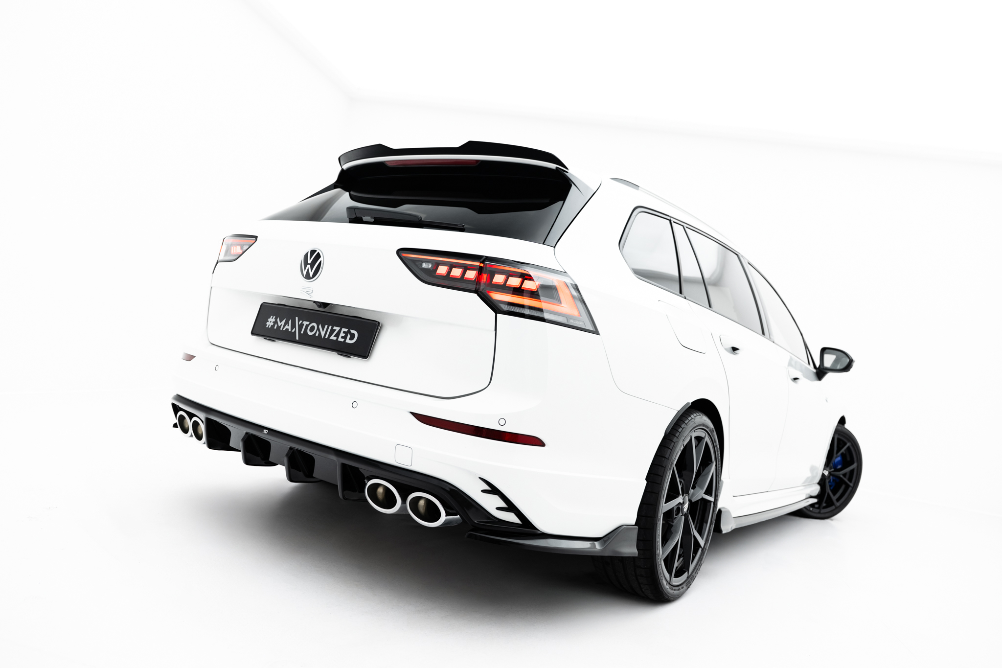 pol_po_Set-of-Splitters-Volkswagen-Golf-R-Variant-Mk8-Facelift-23537_14 pol_po_Set-of-Splitters-Volkswagen-Golf-R-Variant-Mk8-Facelift-23537_14