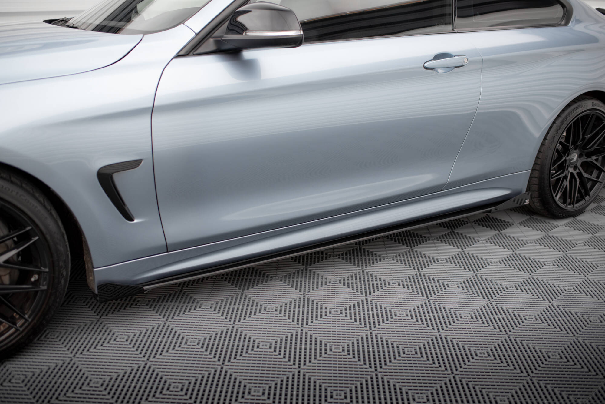 pol_po_Side-Flaps-BMW-4-Coupe-Gran-Coupe-Cabrio-M-Pack-F32-F36-F33-22076_3 pol_po_Side-Flaps-BMW-4-Coupe-Gran-Coupe-Cabrio-M-Pack-F32-F36-F33-22076_3
