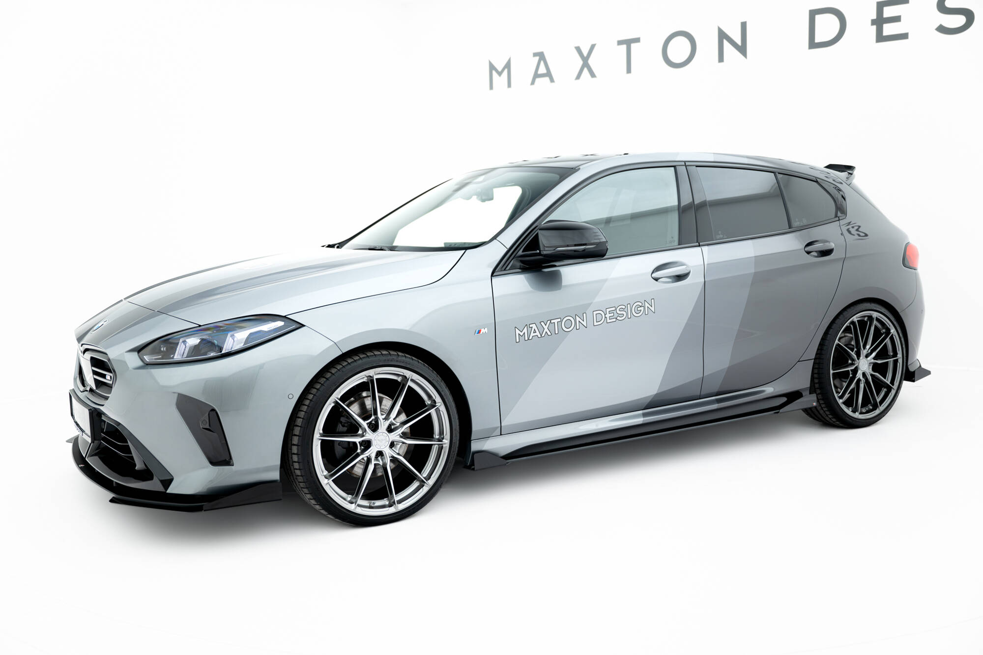 pol_po_Side-Flaps-BMW-M135i-F70-22524_2 pol_po_Side-Flaps-BMW-M135i-F70-22524_2
