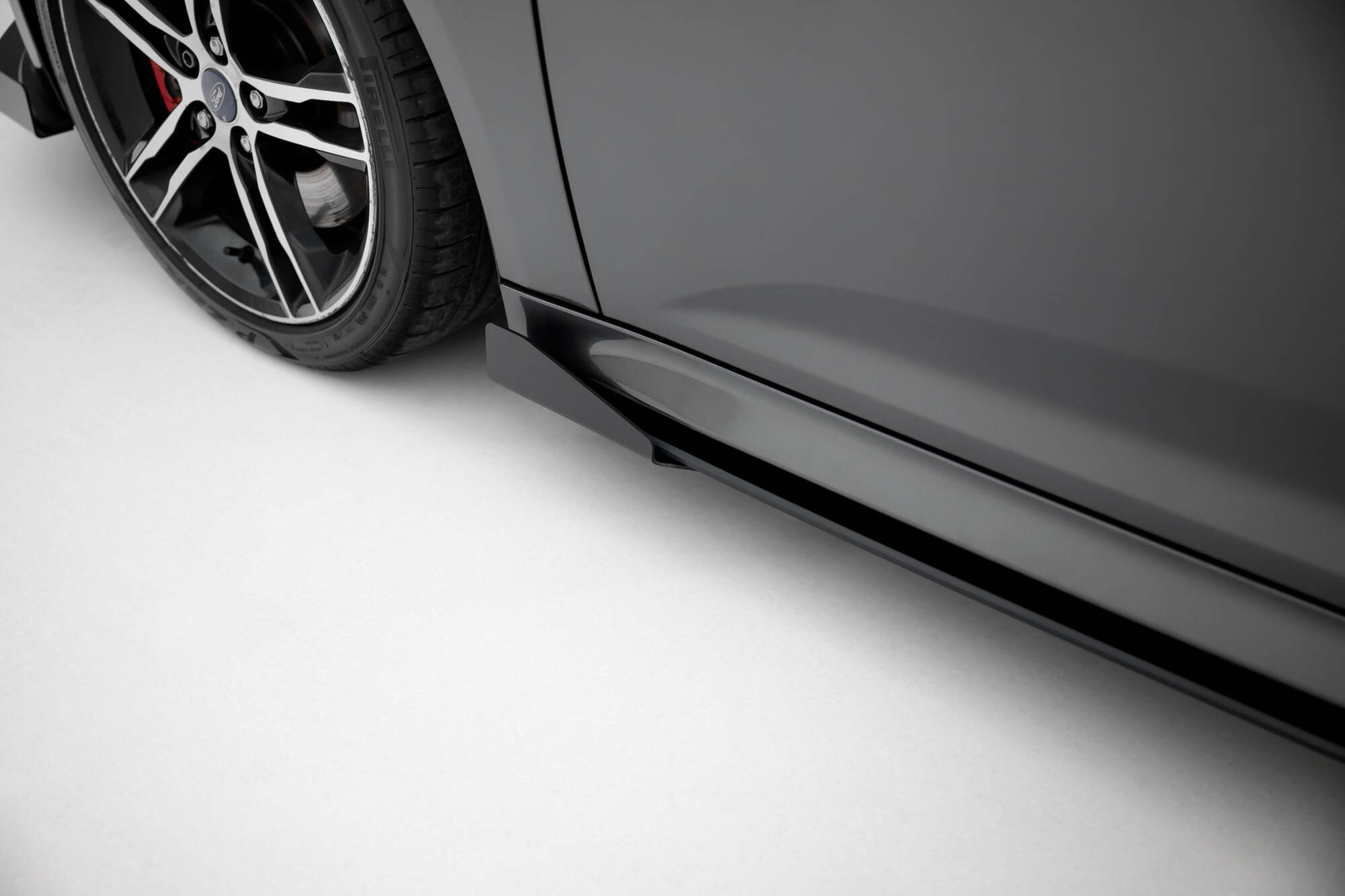pol_po_Side-Flaps-Ford-Focus-ST-Mk3-Facelift-21576_11 pol_po_Side-Flaps-Ford-Focus-ST-Mk3-Facelift-21576_11