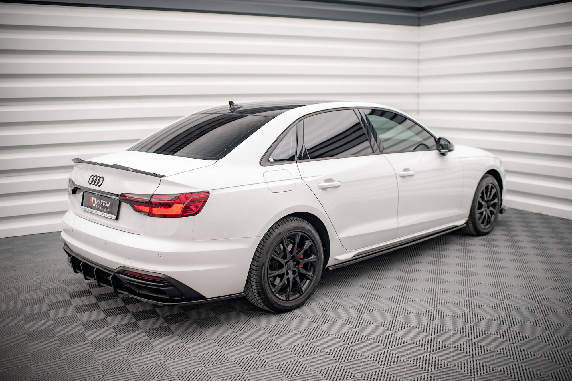 pol_po_Side-Skirts-Diffusers-Audi-A4-B9-Facelift-16386_3 pol_po_Side-Skirts-Diffusers-Audi-A4-B9-Facelift-16386_3