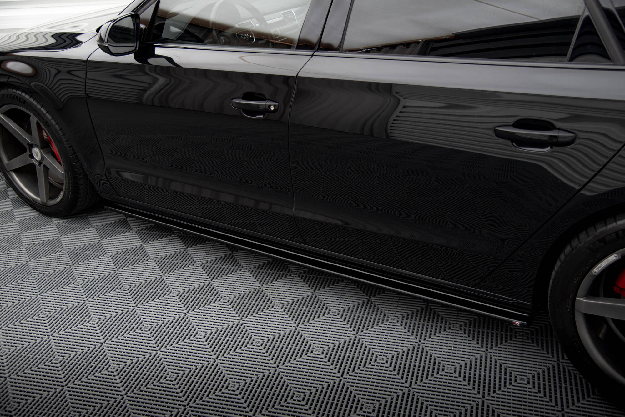 pol_po_Side-Skirts-Diffusers-Audi-A8-D4-5526_4 pol_po_Side-Skirts-Diffusers-Audi-A8-D4-5526_4