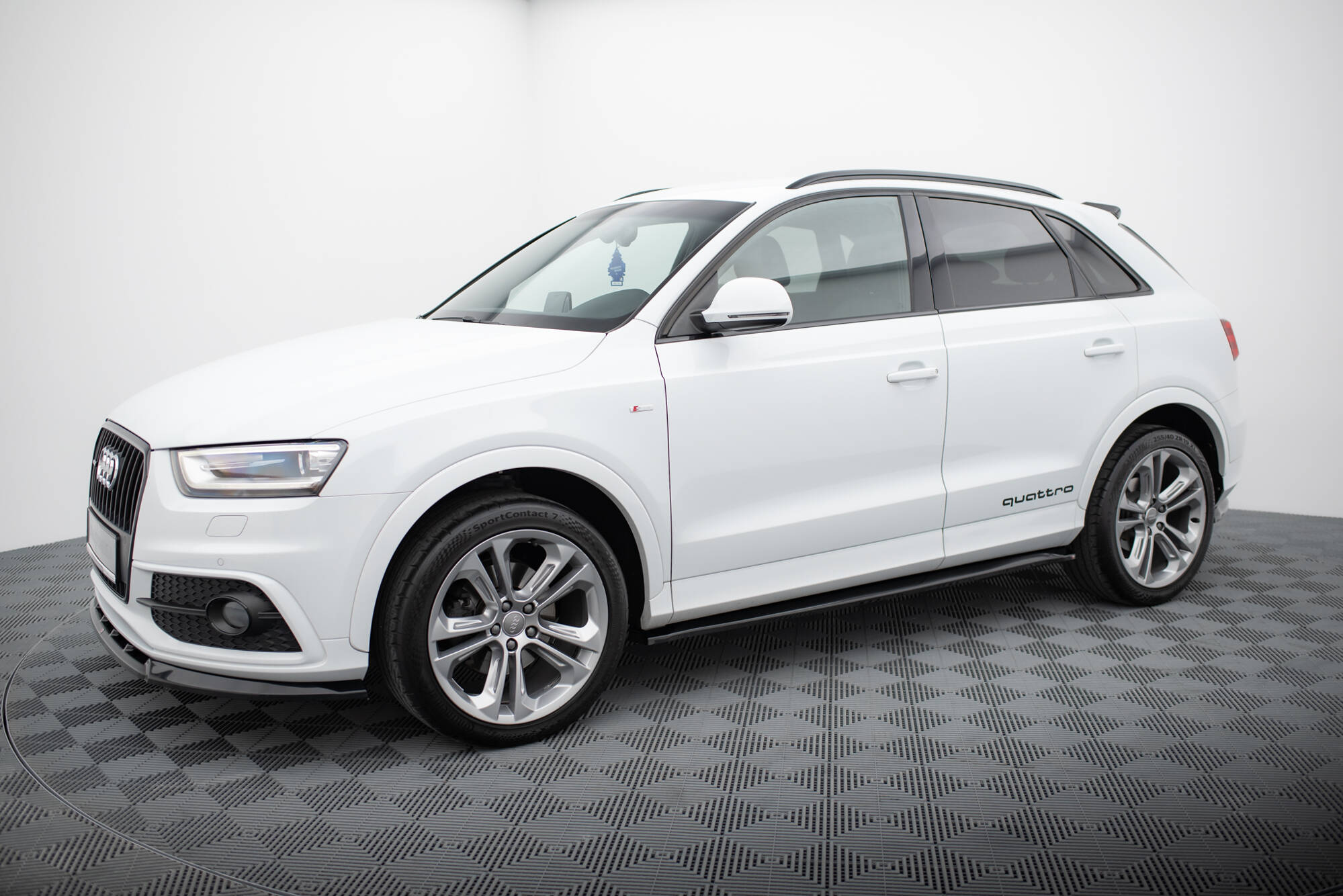 pol_po_Side-Skirts-Diffusers-Audi-Q3-S-line-8U-21047_2 pol_po_Side-Skirts-Diffusers-Audi-Q3-S-line-8U-21047_2