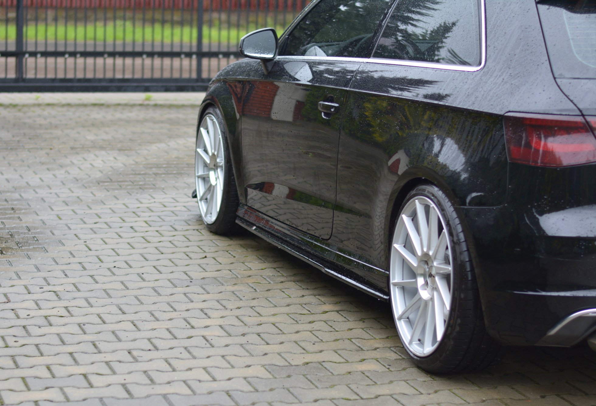 pol_po_Side-Skirts-Diffusers-Audi-S3-A3-S-Line-Hatchback-8V-8V-Facelift-7768_6 pol_po_Side-Skirts-Diffusers-Audi-S3-A3-S-Line-Hatchback-8V-8V-Facelift-7768_6