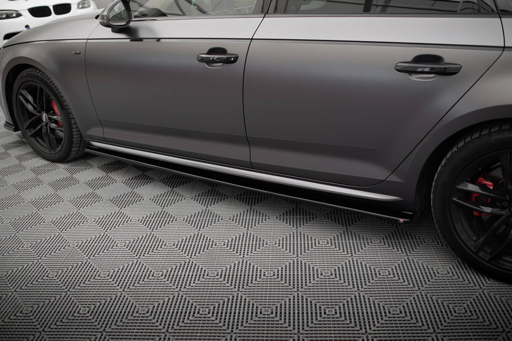 pol_po_Side-Skirts-Diffusers-Audi-S4-A4-S-Line-A4-Competiton-B9-5521_3 pol_po_Side-Skirts-Diffusers-Audi-S4-A4-S-Line-A4-Competiton-B9-5521_3