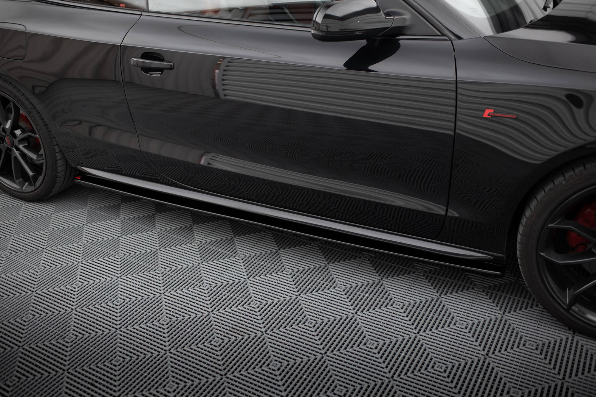 pol_po_Side-Skirts-Diffusers-Audi-S5-A5-A5-S-Line-8T-8T-FL-89_3 pol_po_Side-Skirts-Diffusers-Audi-S5-A5-A5-S-Line-8T-8T-FL-89_3