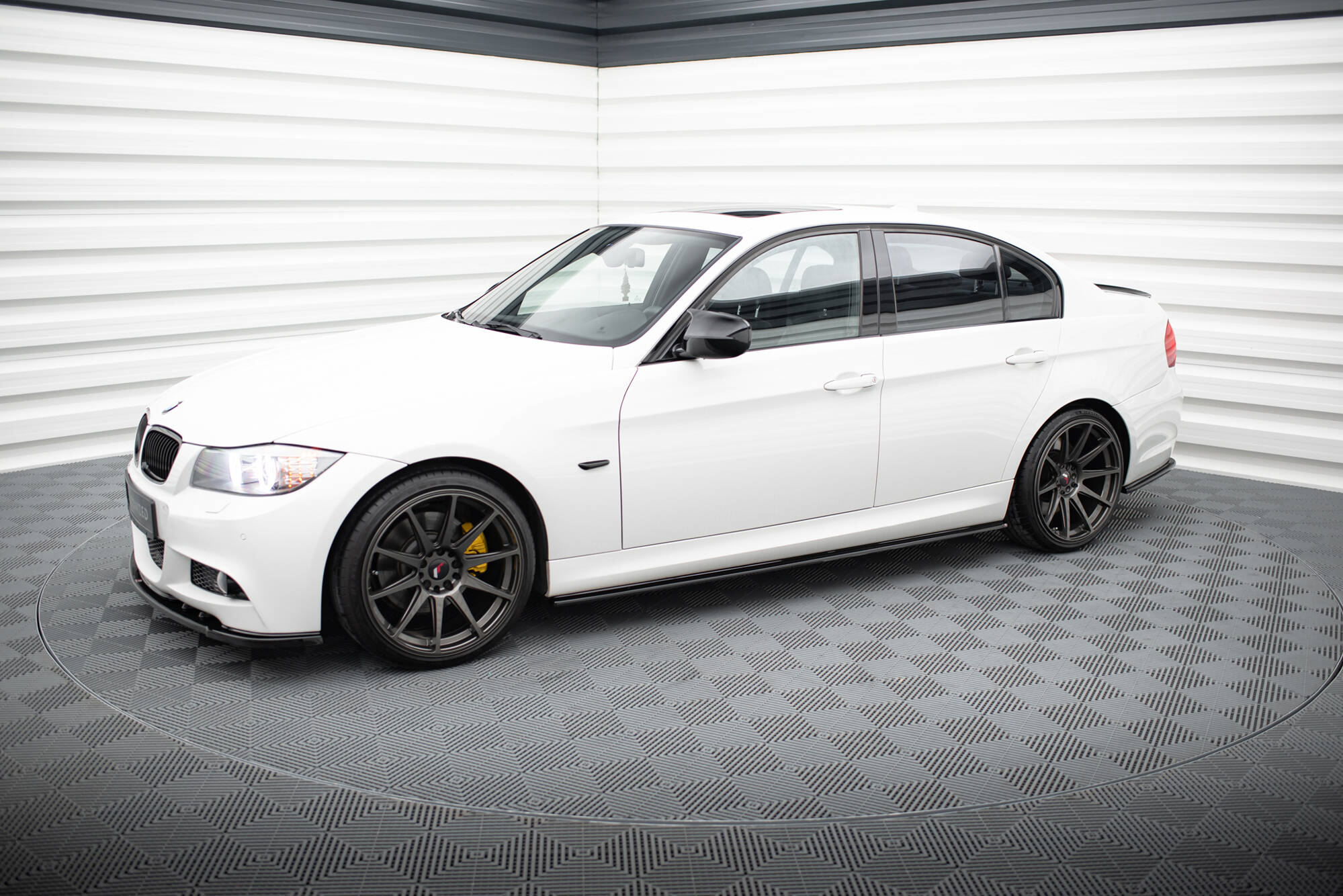 pol_po_Side-Skirts-Diffusers-BMW-3-M-Pack-Sedan-Touring-E90-E91-5531_2 pol_po_Side-Skirts-Diffusers-BMW-3-M-Pack-Sedan-Touring-E90-E91-5531_2