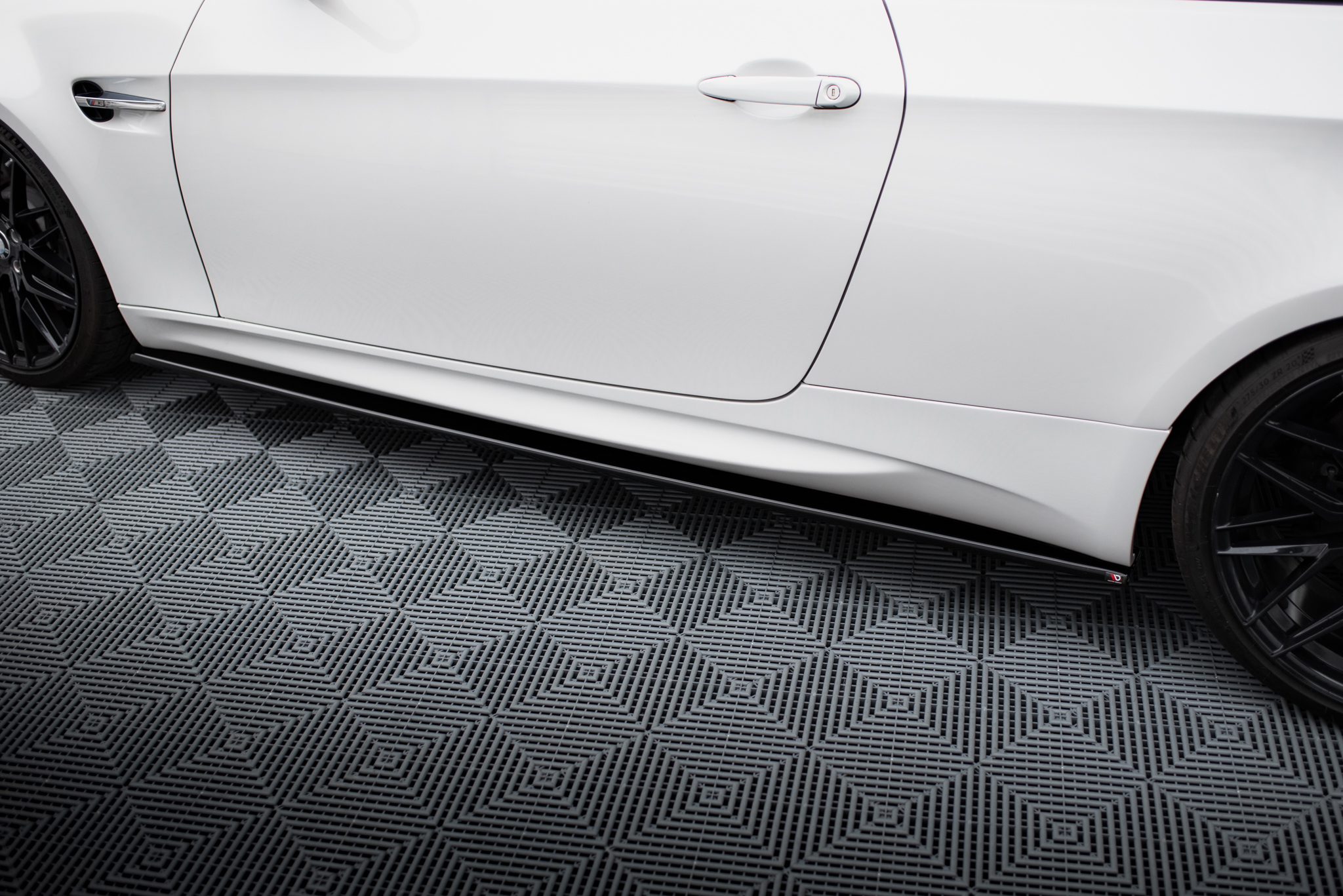 pol_po_Side-Skirts-Diffusers-BMW-M3-E92-Cabrio-E93-130_4 pol_po_Side-Skirts-Diffusers-BMW-M3-E92-Cabrio-E93-130_4