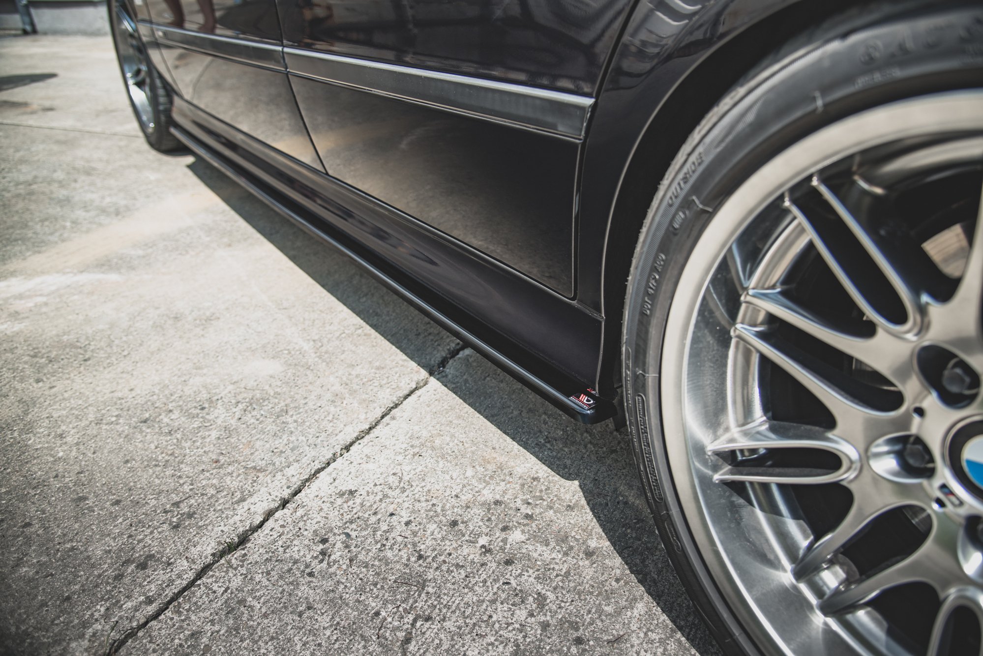 pol_po_Side-Skirts-Diffusers-BMW-M5-5-M-Pack-E39-11040_8 pol_po_Side-Skirts-Diffusers-BMW-M5-5-M-Pack-E39-11040_8