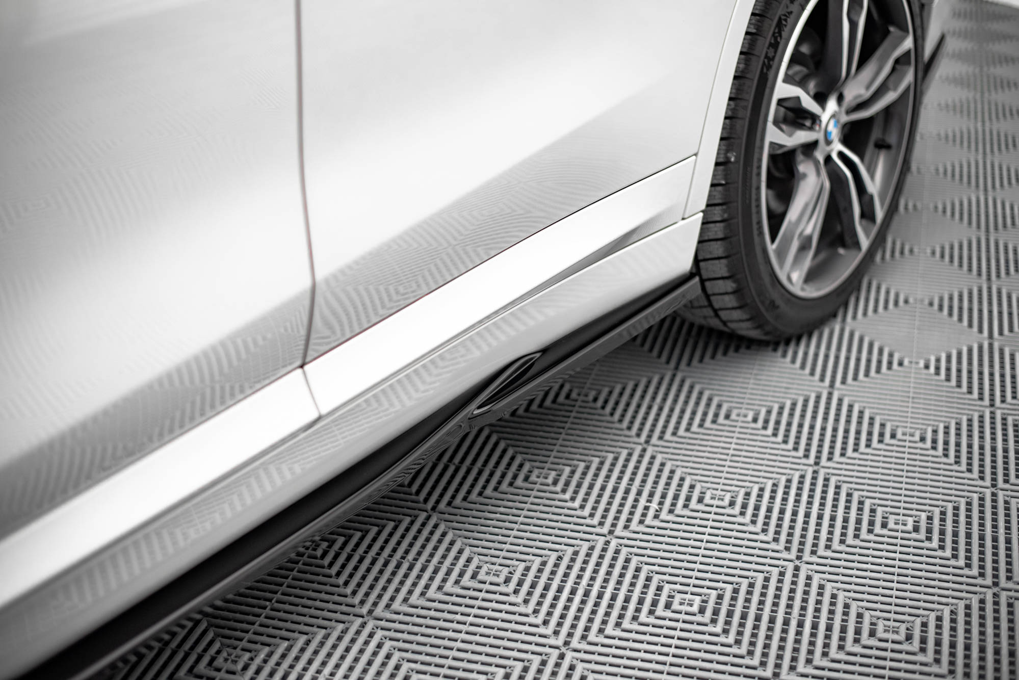 pol_po_Side-Skirts-Diffusers-BMW-X1-M-Pack-F48-F48-Facelift-14015_4 pol_po_Side-Skirts-Diffusers-BMW-X1-M-Pack-F48-F48-Facelift-14015_4