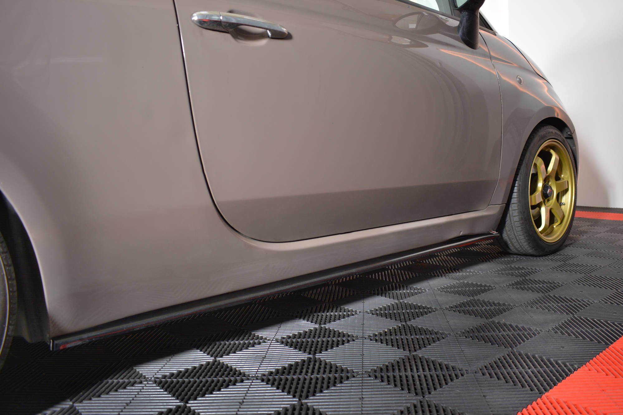 pol_po_Side-Skirts-Diffusers-Fiat-500-7182_8 pol_po_Side-Skirts-Diffusers-Fiat-500-7182_8