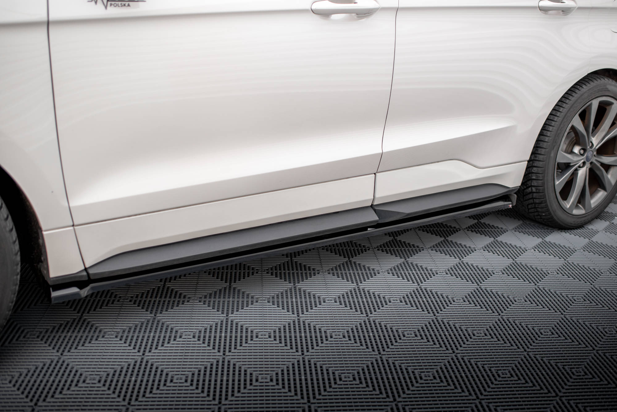 pol_po_Side-Skirts-Diffusers-Ford-Edge-Sport-Mk2-18721_4 pol_po_Side-Skirts-Diffusers-Ford-Edge-Sport-Mk2-18721_4