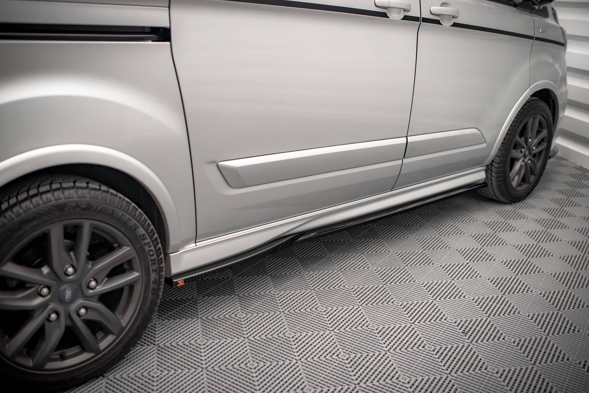 pol_po_Side-Skirts-Diffusers-Ford-Transit-Custom-ST-Line-Mk1-Facelift-16500_2 pol_po_Side-Skirts-Diffusers-Ford-Transit-Custom-ST-Line-Mk1-Facelift-16500_2