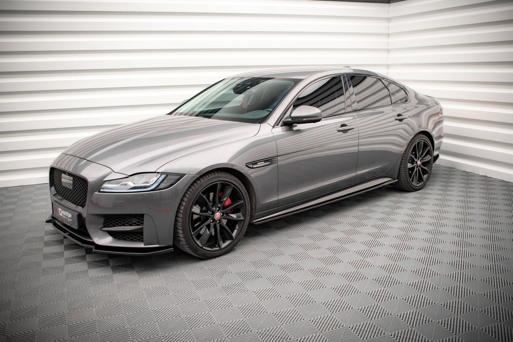 pol_po_Side-Skirts-Diffusers-Jaguar-XF-R-Sport-Mk2-15454_7 pol_po_Side-Skirts-Diffusers-Jaguar-XF-R-Sport-Mk2-15454_7