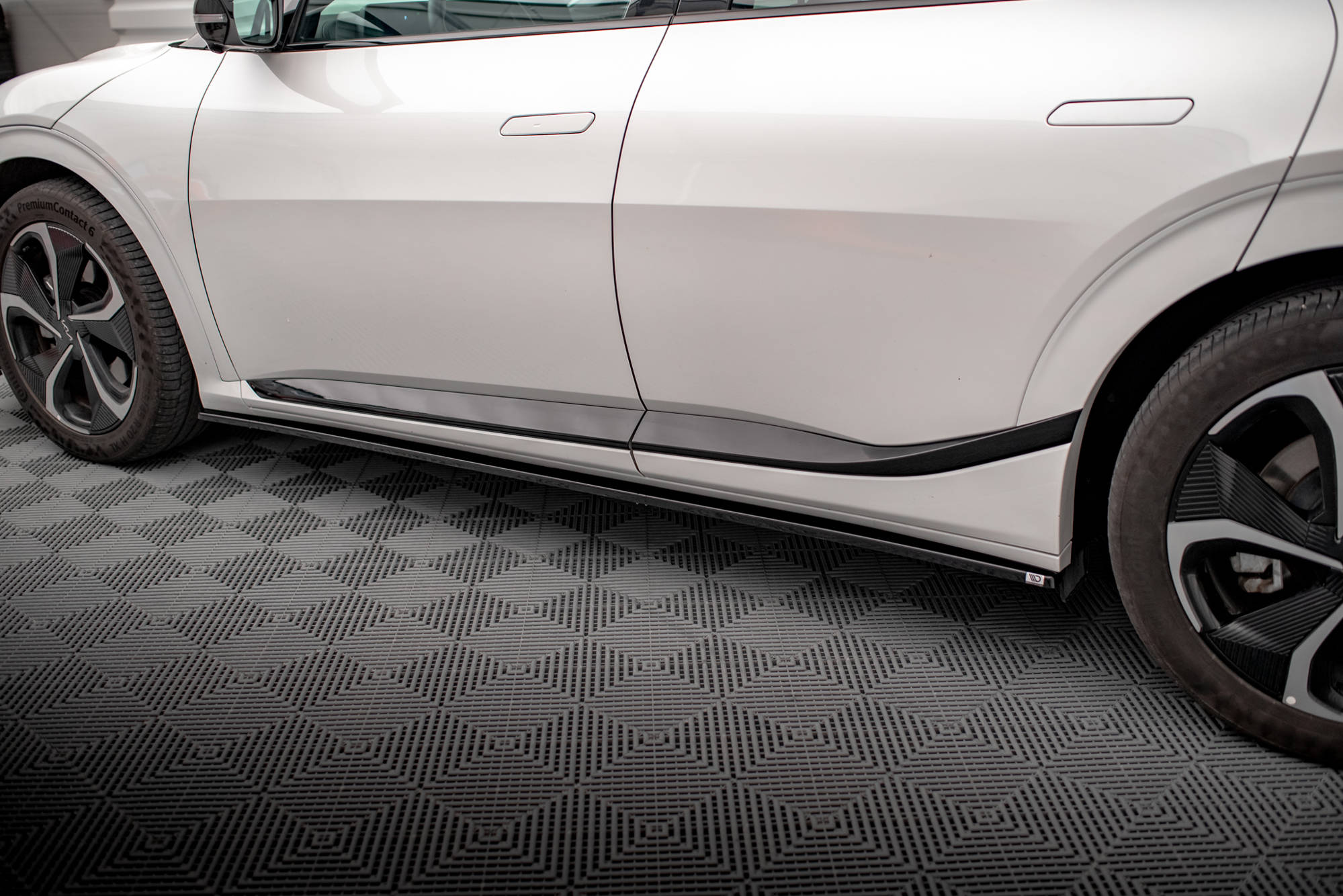 pol_po_Side-Skirts-Diffusers-Kia-EV6-GT-Line-Mk1-17581_7 pol_po_Side-Skirts-Diffusers-Kia-EV6-GT-Line-Mk1-17581_7