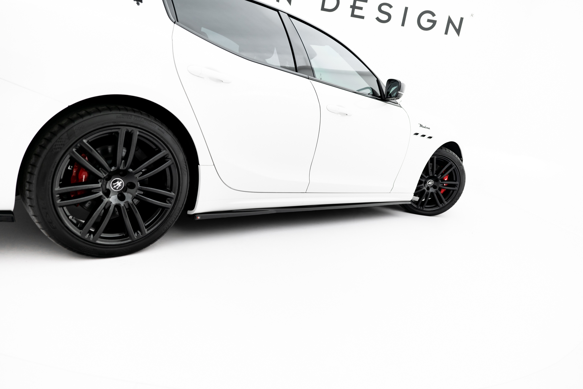 pol_po_Side-Skirts-Diffusers-Maserati-Ghibli-Modena-Mk3-Facelift-22920_4 pol_po_Side-Skirts-Diffusers-Maserati-Ghibli-Modena-Mk3-Facelift-22920_4
