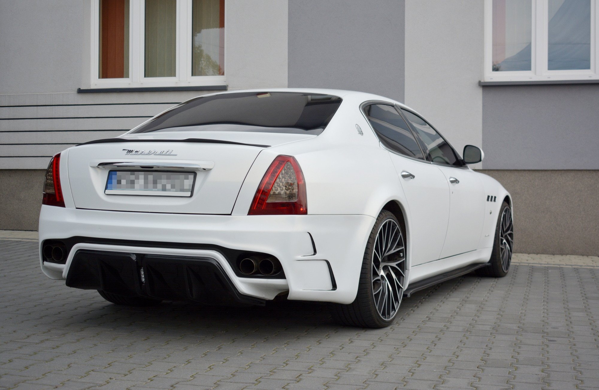 pol_po_Side-Skirts-Diffusers-Maserati-Quattroporte-Mk5-Facelift-7779_2 pol_po_Side-Skirts-Diffusers-Maserati-Quattroporte-Mk5-Facelift-7779_2