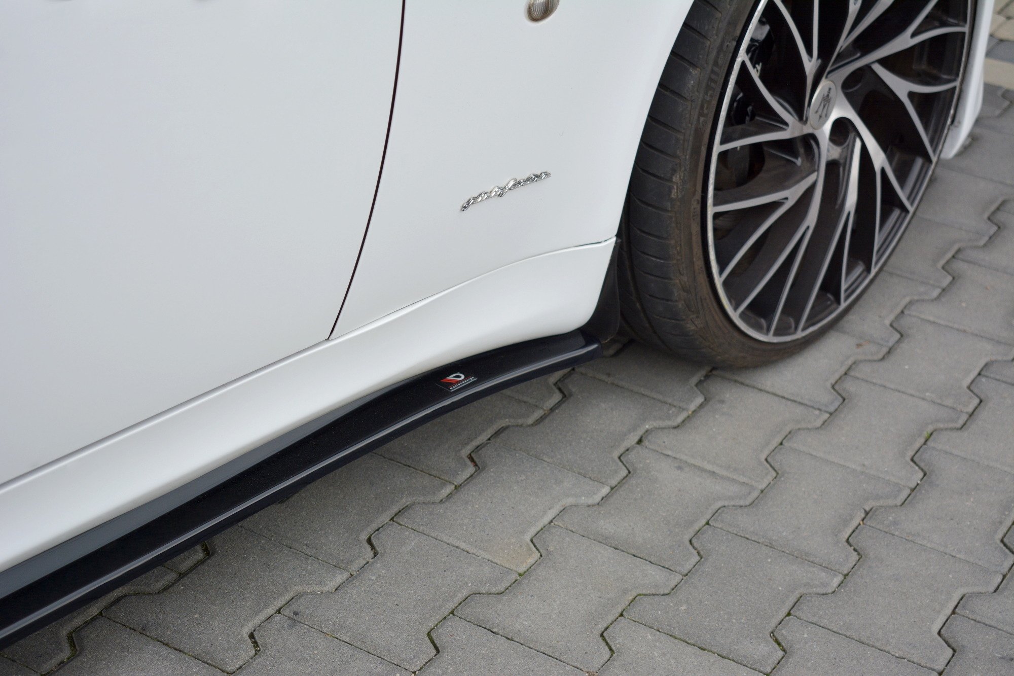 pol_po_Side-Skirts-Diffusers-Maserati-Quattroporte-Mk5-Facelift-7779_6 pol_po_Side-Skirts-Diffusers-Maserati-Quattroporte-Mk5-Facelift-7779_6