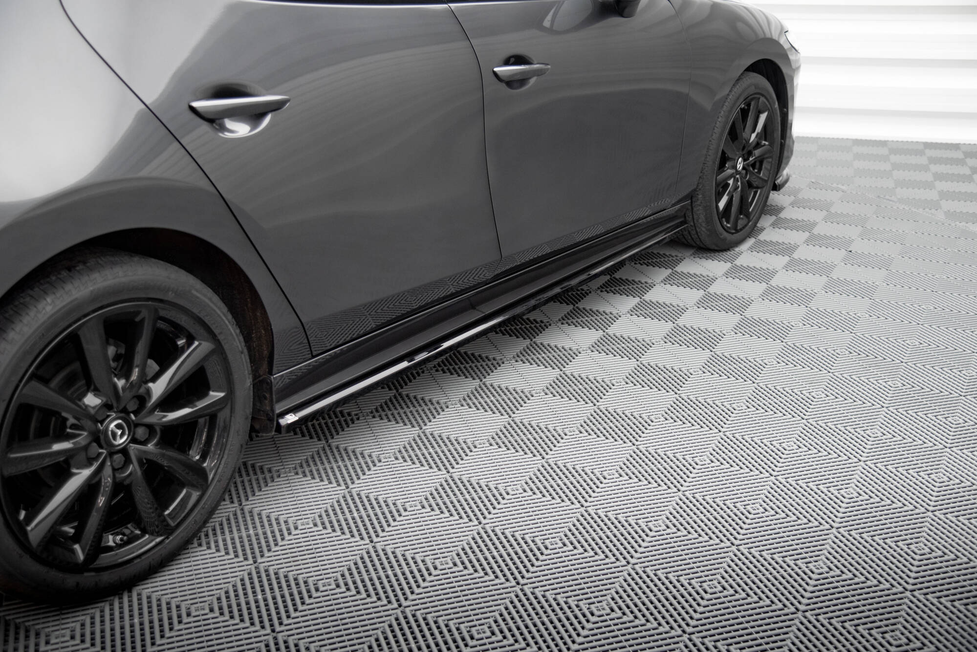 pol_po_Side-Skirts-Diffusers-Mazda-3-Mk4-20072_2 pol_po_Side-Skirts-Diffusers-Mazda-3-Mk4-20072_2