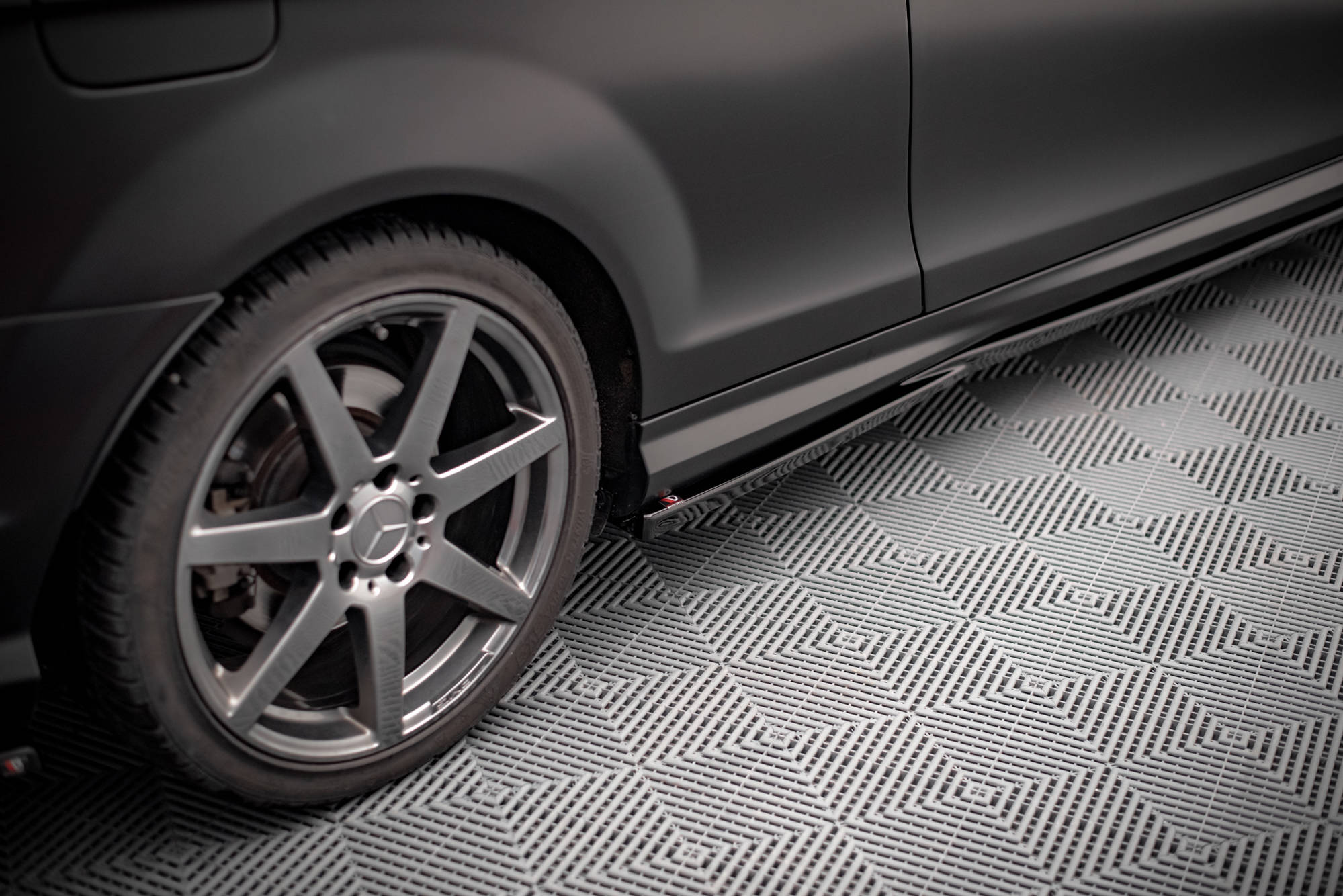pol_po_Side-Skirts-Diffusers-Mercedes-Benz-C-Coupe-Sedan-Estate-AMG-Line-C204-W204-Facelift-S204-Facelift-17443_4 pol_po_Side-Skirts-Diffusers-Mercedes-Benz-C-Coupe-Sedan-Estate-AMG-Line-C204-W204-Facelift-S204-Facelift-17443_4