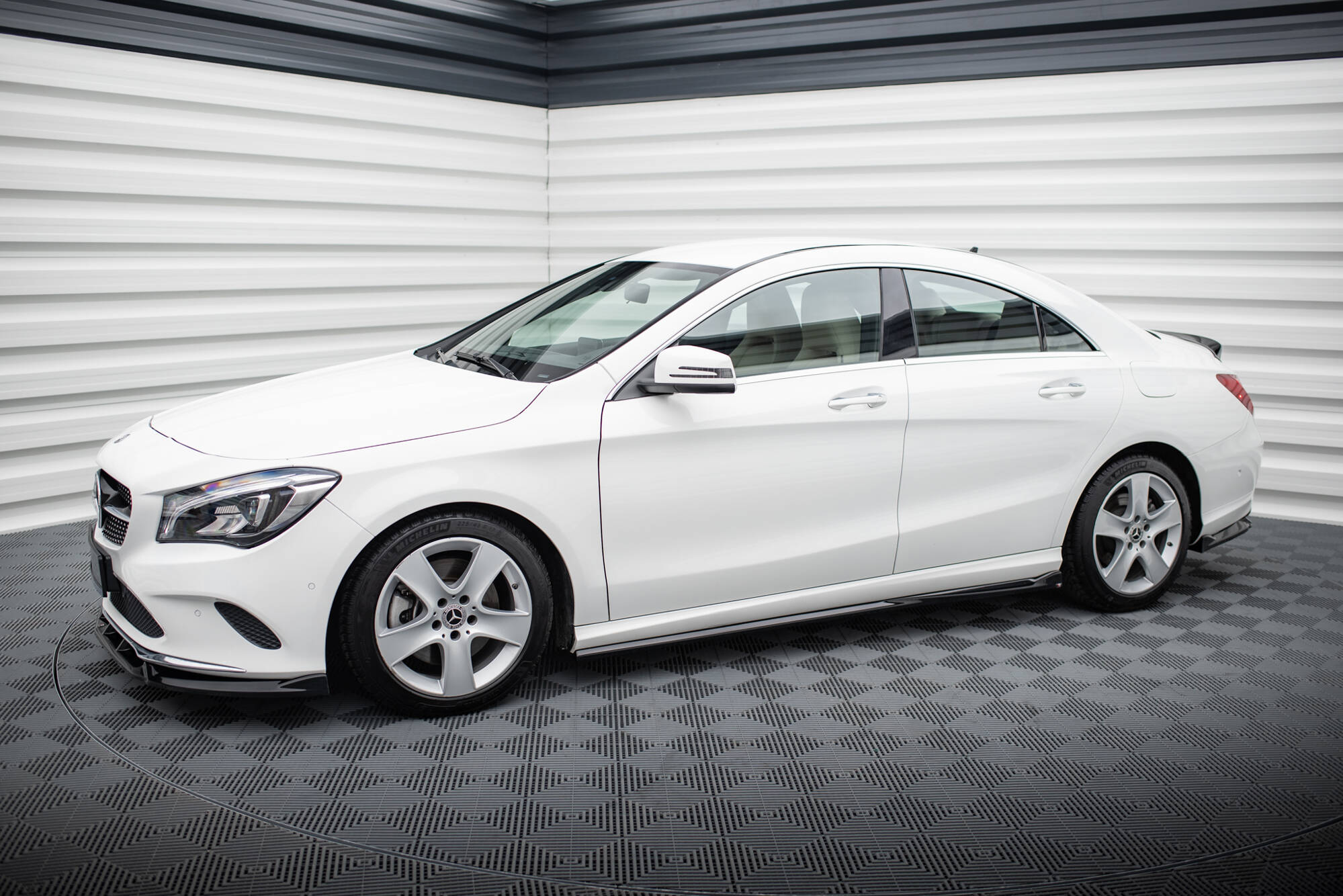 pol_po_Side-Skirts-Diffusers-Mercedes-Benz-CLA-C117-Facelift-20871_4 pol_po_Side-Skirts-Diffusers-Mercedes-Benz-CLA-C117-Facelift-20871_4