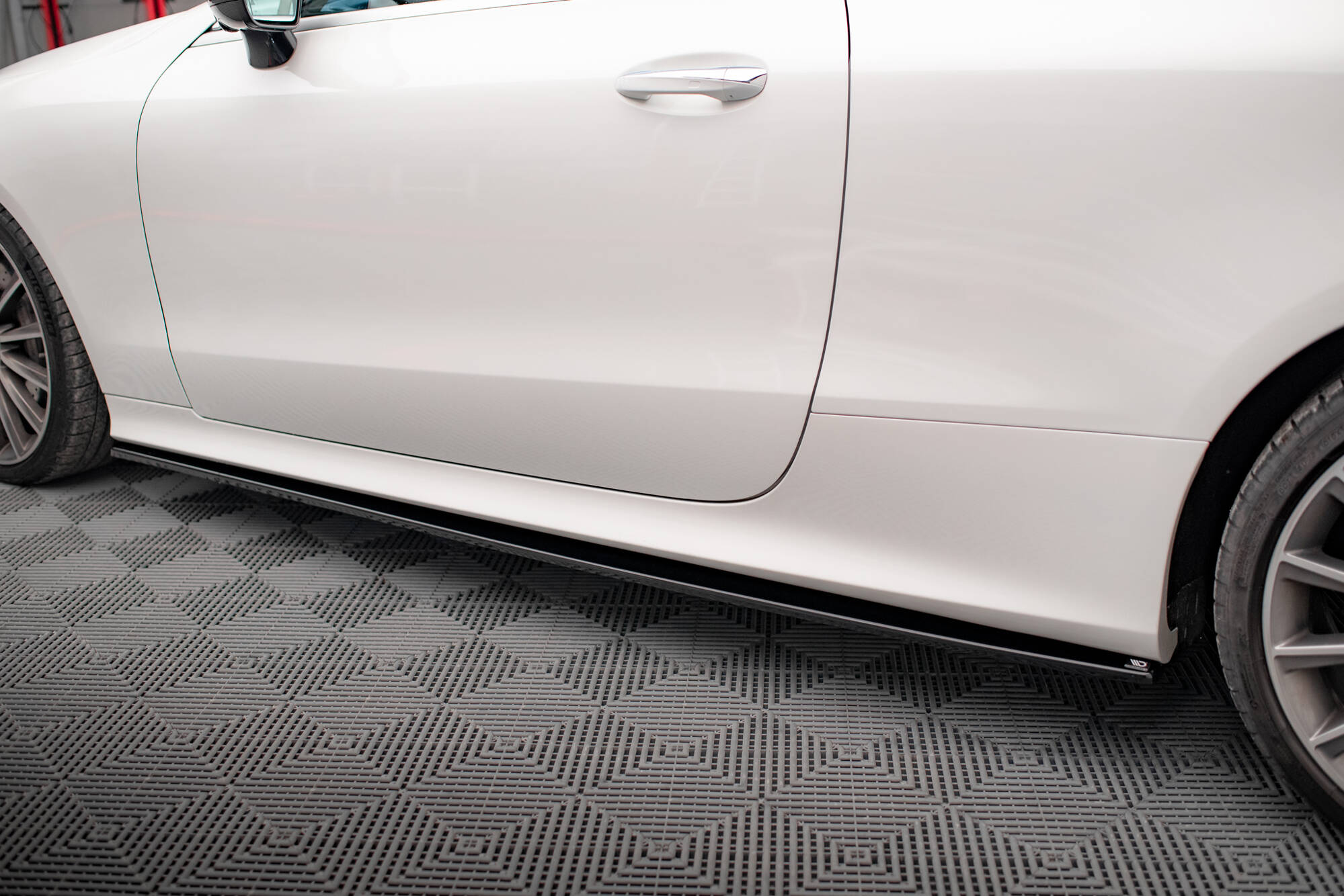 pol_po_Side-Skirts-Diffusers-Mercedes-Benz-E-Class-W213-Coupe-C238-Cabriolet-A238-AMG-Line-53-AMG-8099_4 pol_po_Side-Skirts-Diffusers-Mercedes-Benz-E-Class-W213-Coupe-C238-Cabriolet-A238-AMG-Line-53-AMG-8099_4