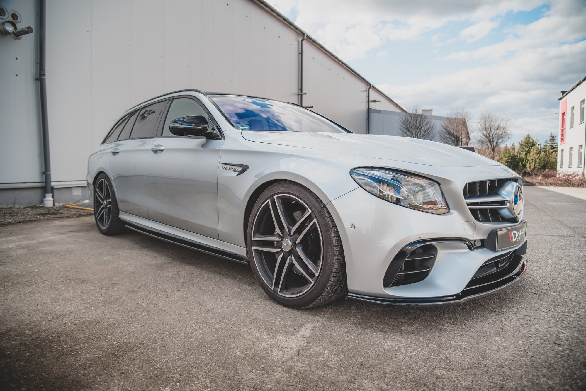 pol_po_Side-Skirts-Diffusers-Mercedes-Benz-E63-AMG-Estate-Sedan-S213-W213-9851_1 pol_po_Side-Skirts-Diffusers-Mercedes-Benz-E63-AMG-Estate-Sedan-S213-W213-9851_1
