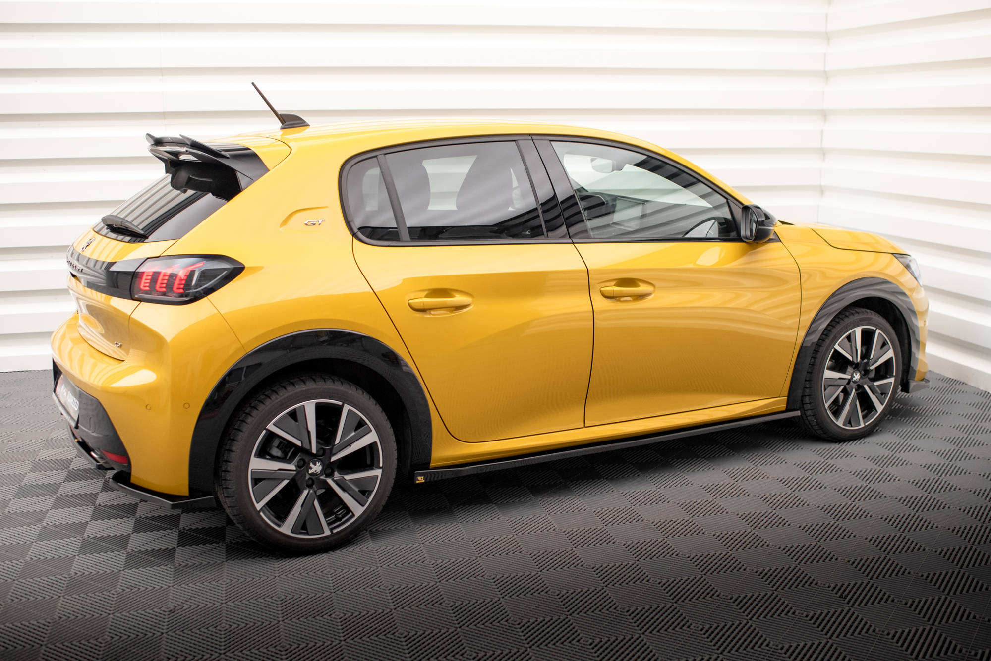 pol_po_Side-Skirts-Diffusers-Peugeot-208-GT-Mk2-18501_6 pol_po_Side-Skirts-Diffusers-Peugeot-208-GT-Mk2-18501_6