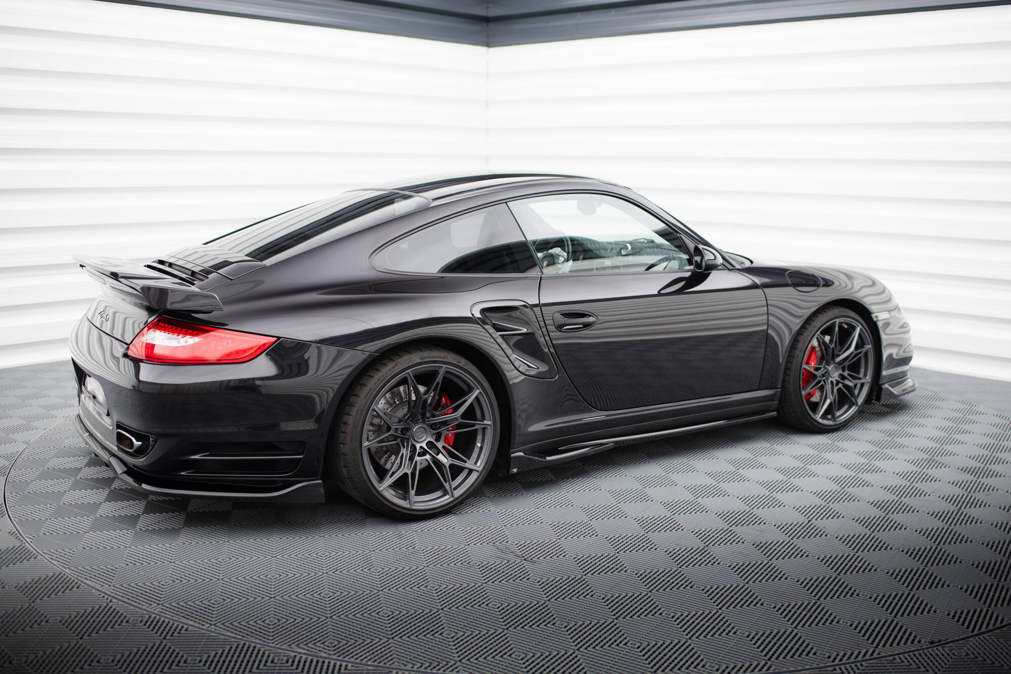 pol_po_Side-Skirts-Diffusers-Porsche-911-Turbo-997-19383_4 pol_po_Side-Skirts-Diffusers-Porsche-911-Turbo-997-19383_4