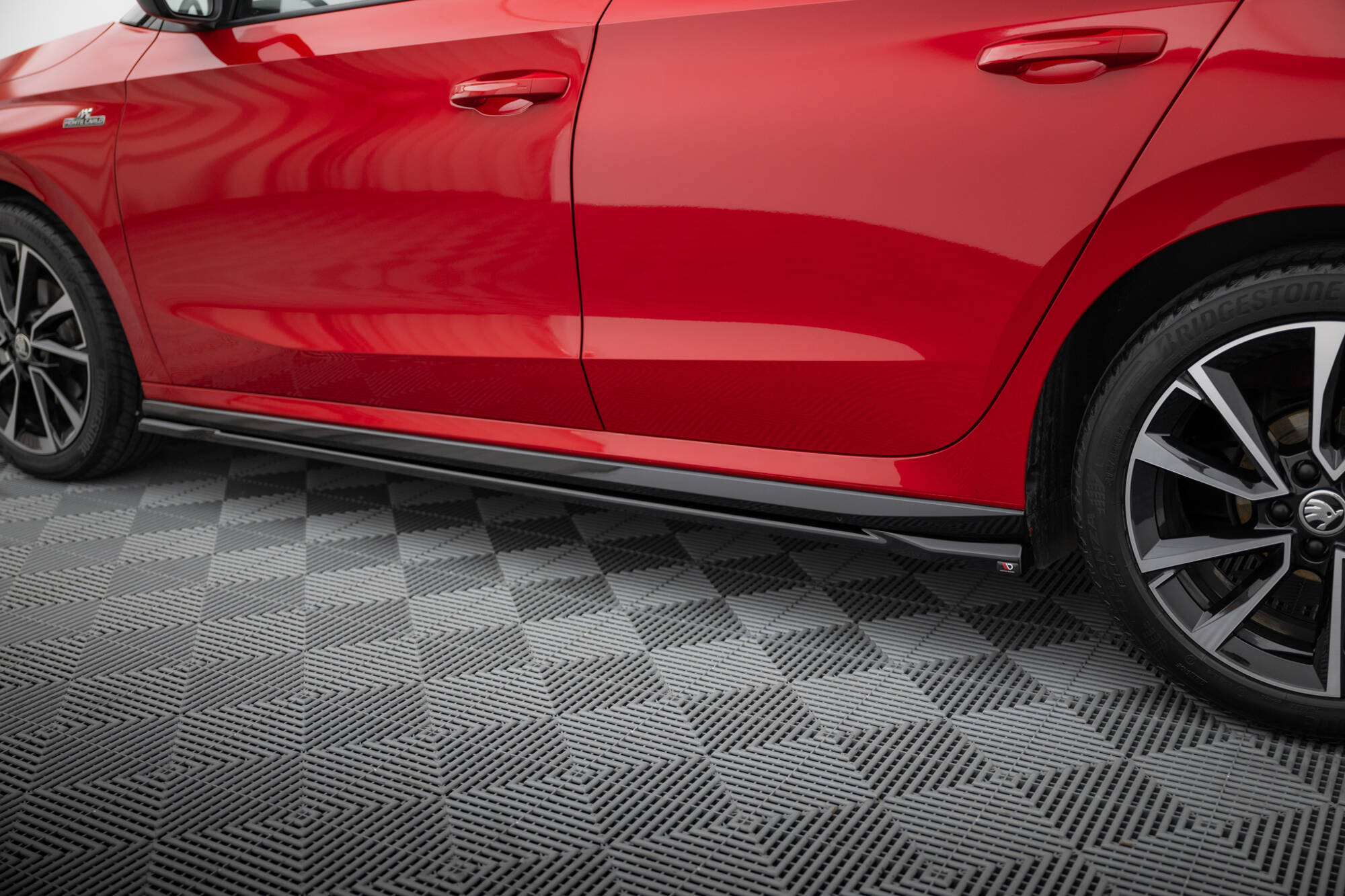 pol_po_Side-Skirts-Diffusers-Skoda-Fabia-Monte-Carlo-Mk4-21270_3 pol_po_Side-Skirts-Diffusers-Skoda-Fabia-Monte-Carlo-Mk4-21270_3