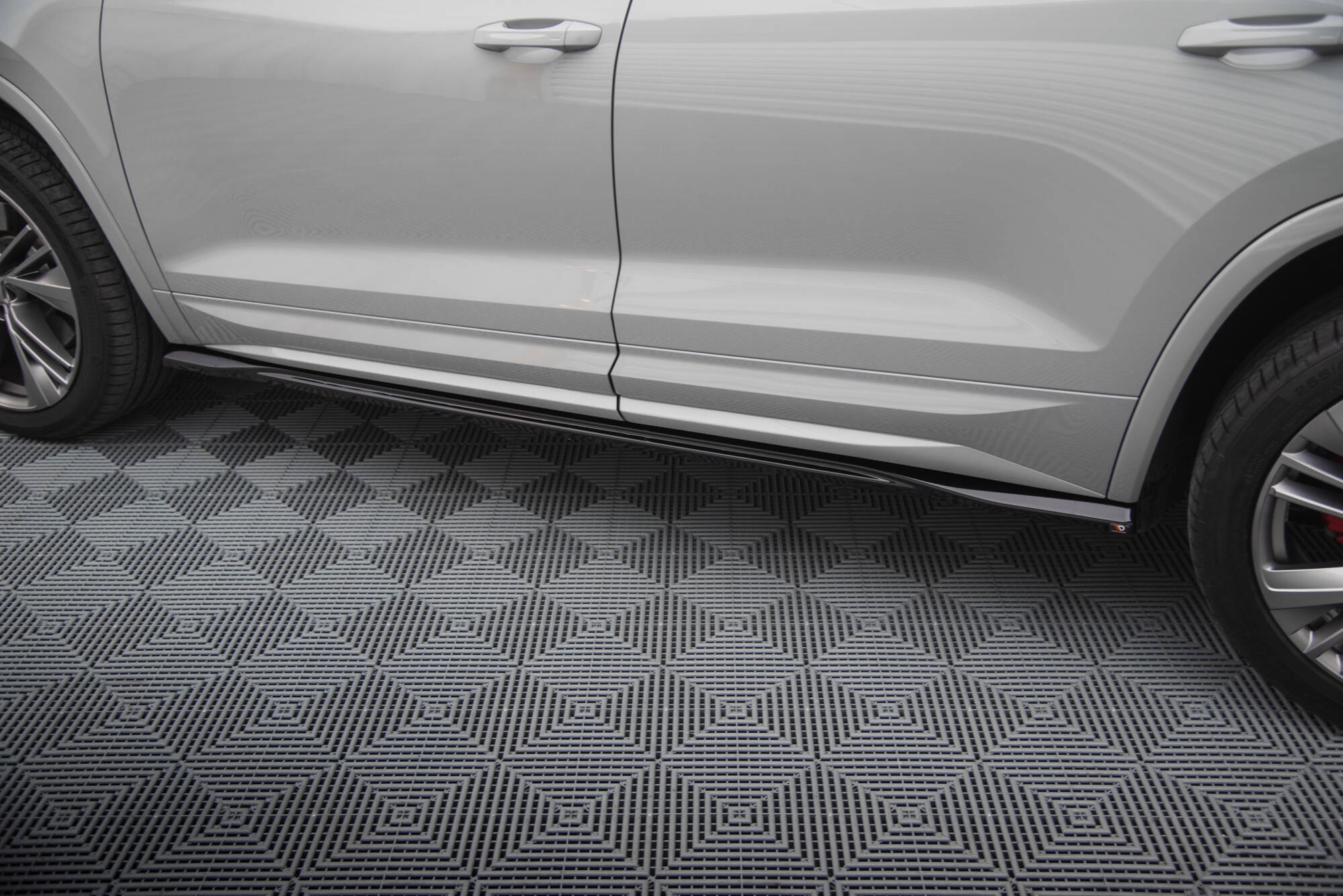 pol_po_Side-Skirts-Diffusers-Skoda-Kodiaq-RS-Mk1-Mk1-Facelift-19380_4 pol_po_Side-Skirts-Diffusers-Skoda-Kodiaq-RS-Mk1-Mk1-Facelift-19380_4