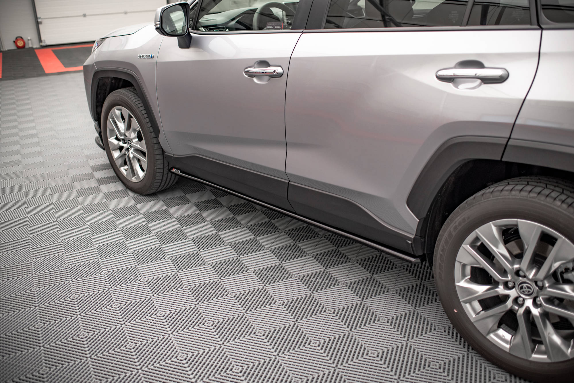 pol_po_Side-Skirts-Diffusers-Toyota-RAV4-Mk5-14458_6 pol_po_Side-Skirts-Diffusers-Toyota-RAV4-Mk5-14458_6