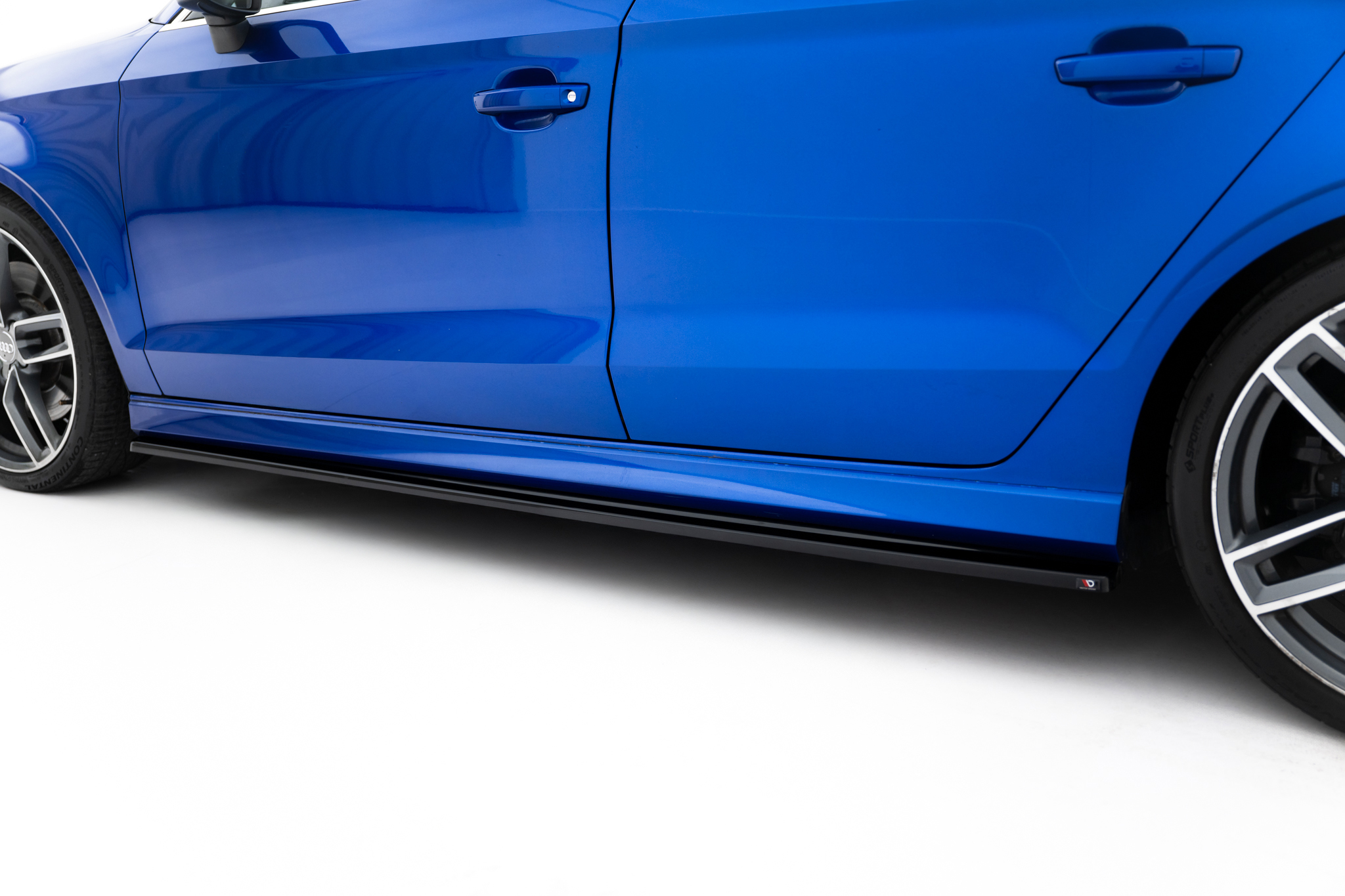 pol_po_Side-Skirts-Diffusers-V-1-Audi-S3-A3-S-Line-8V-8V-FL-Sedan-5529_3 pol_po_Side-Skirts-Diffusers-V-1-Audi-S3-A3-S-Line-8V-8V-FL-Sedan-5529_3