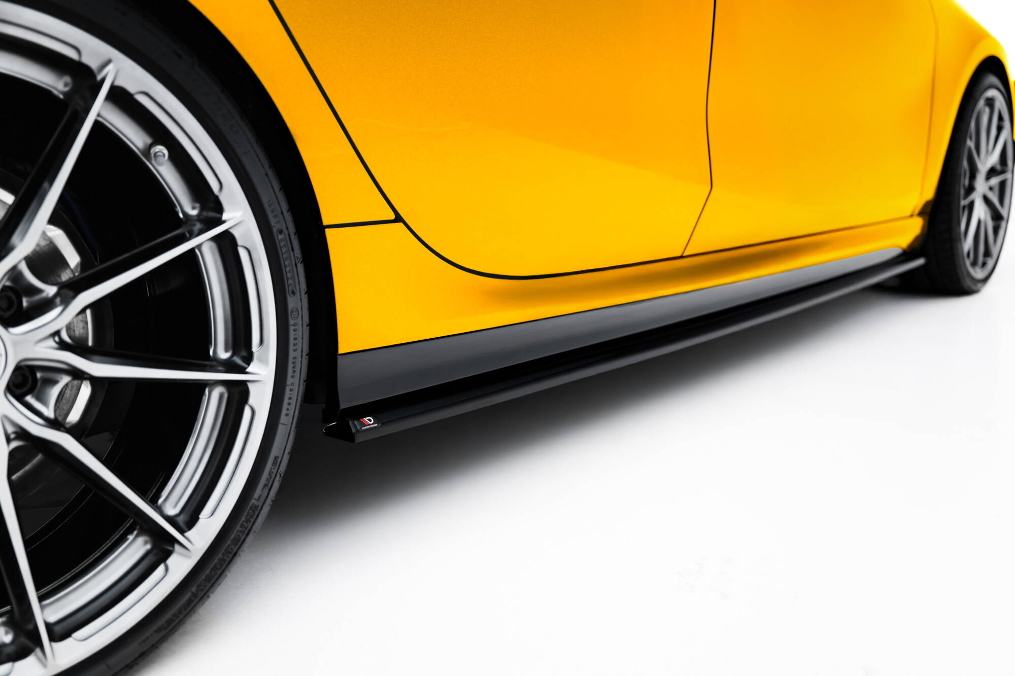 pol_po_Side-Skirts-Diffusers-V-1-BMW-1-M-Pack-F70-22402_4 pol_po_Side-Skirts-Diffusers-V-1-BMW-1-M-Pack-F70-22402_4